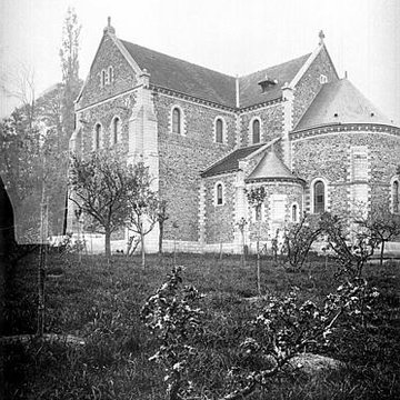 Basilique Notre-Dame-de-Bonne-Garde de Longpont-sur-Orge