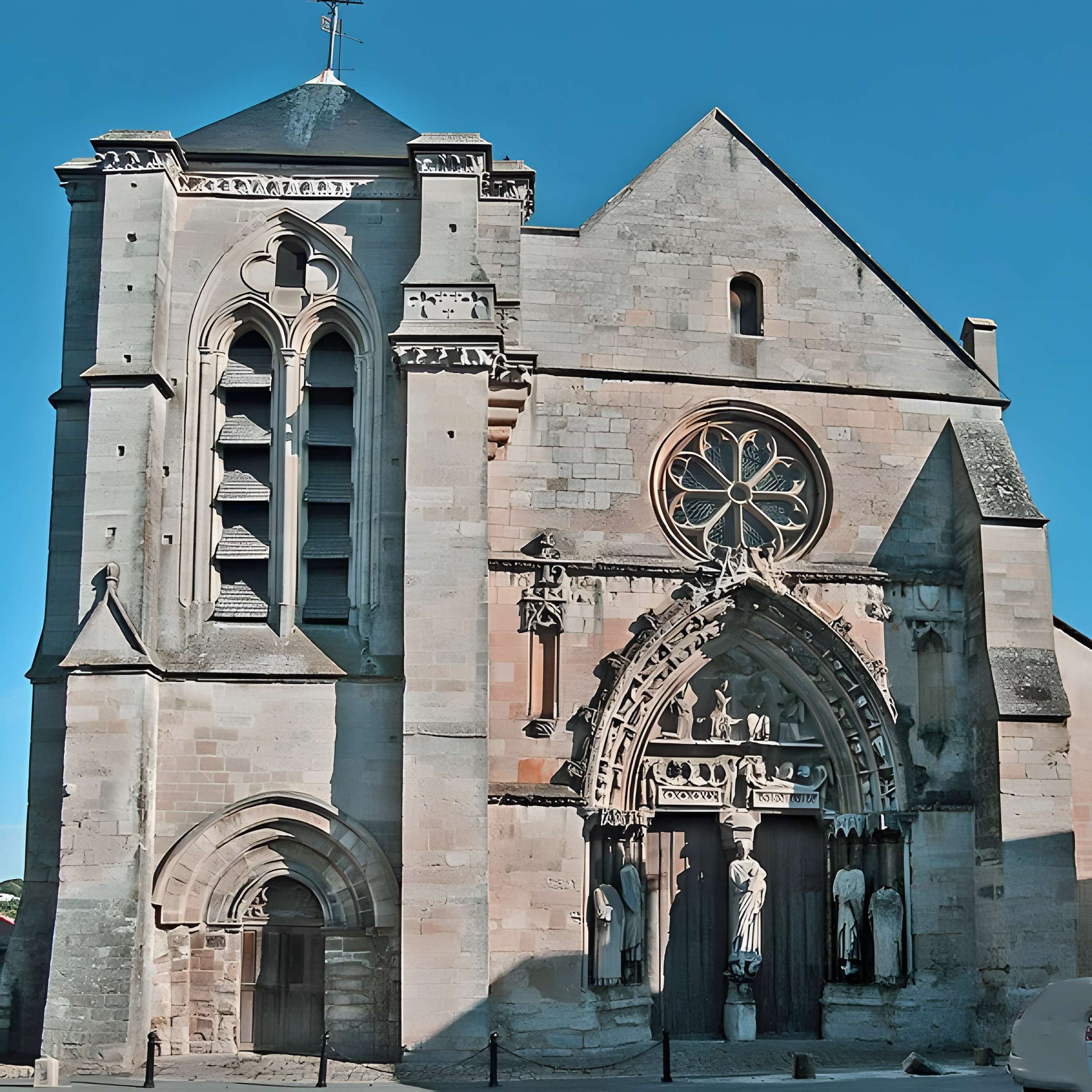 Basilique Notre-Dame-de-Bonne-Garde de Longpont-sur-Orge