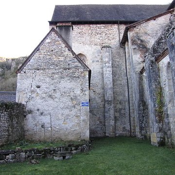 Abbaye Saint-Pierre de Marcilhac-sur-Célé
