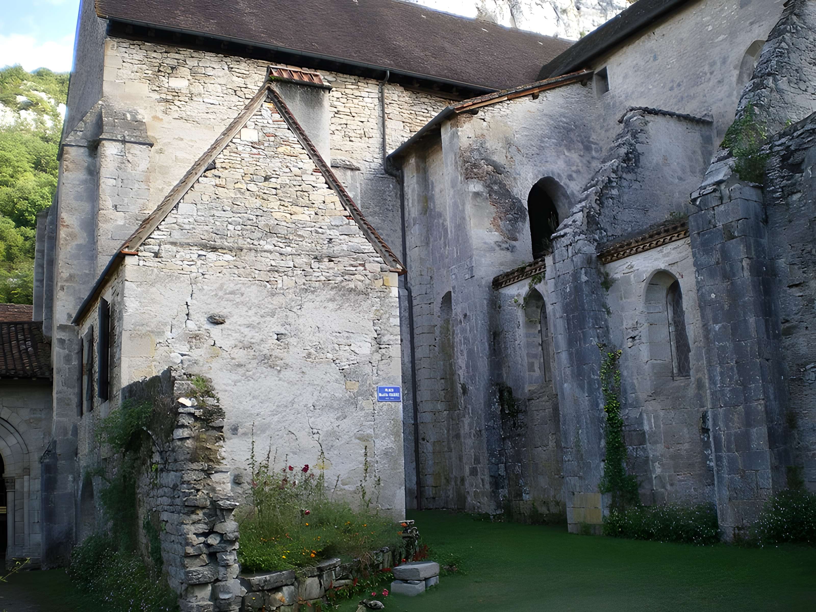 Abbaye Saint-Pierre de Marcilhac-sur-Célé