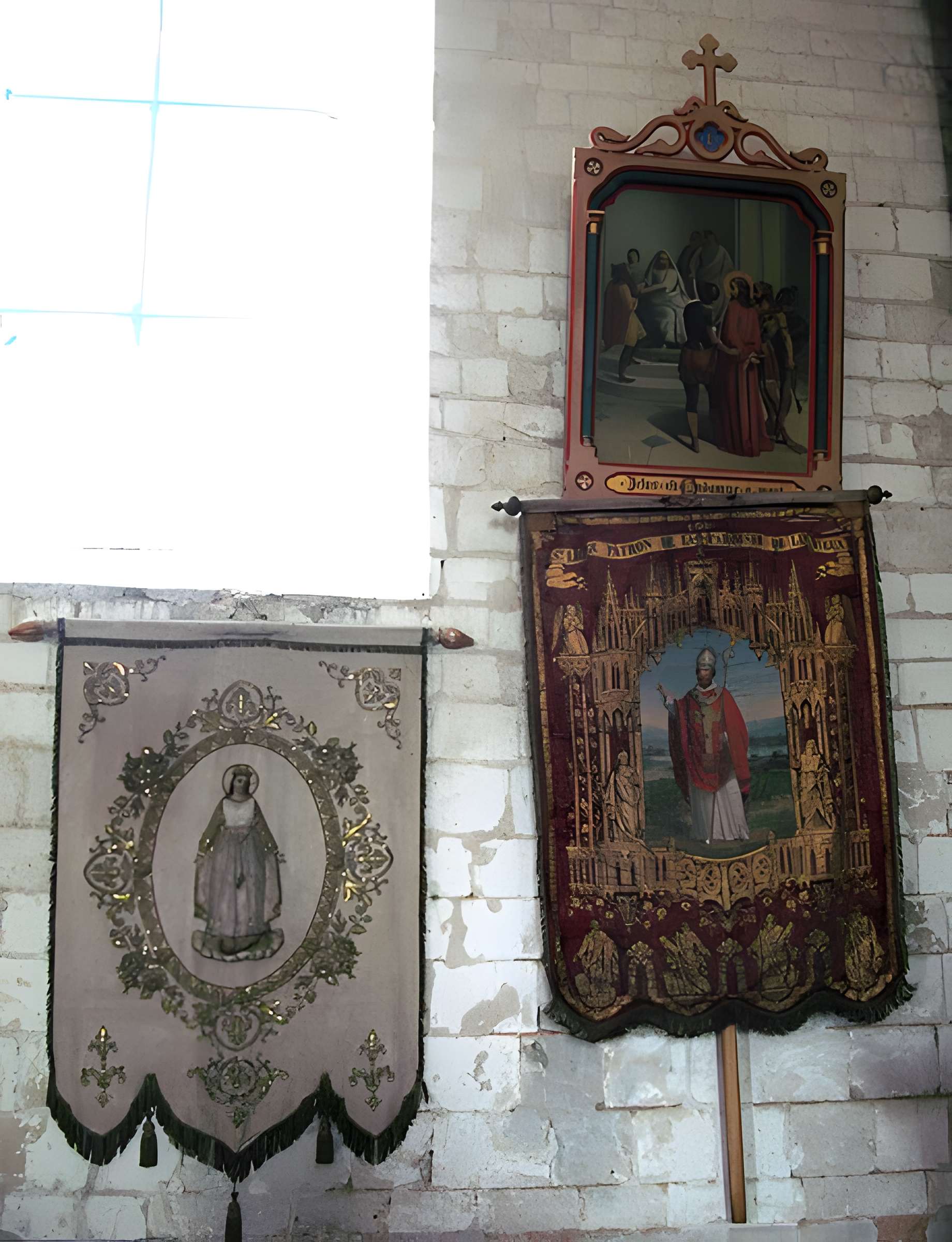 Église Saint-Léger de Lucheux