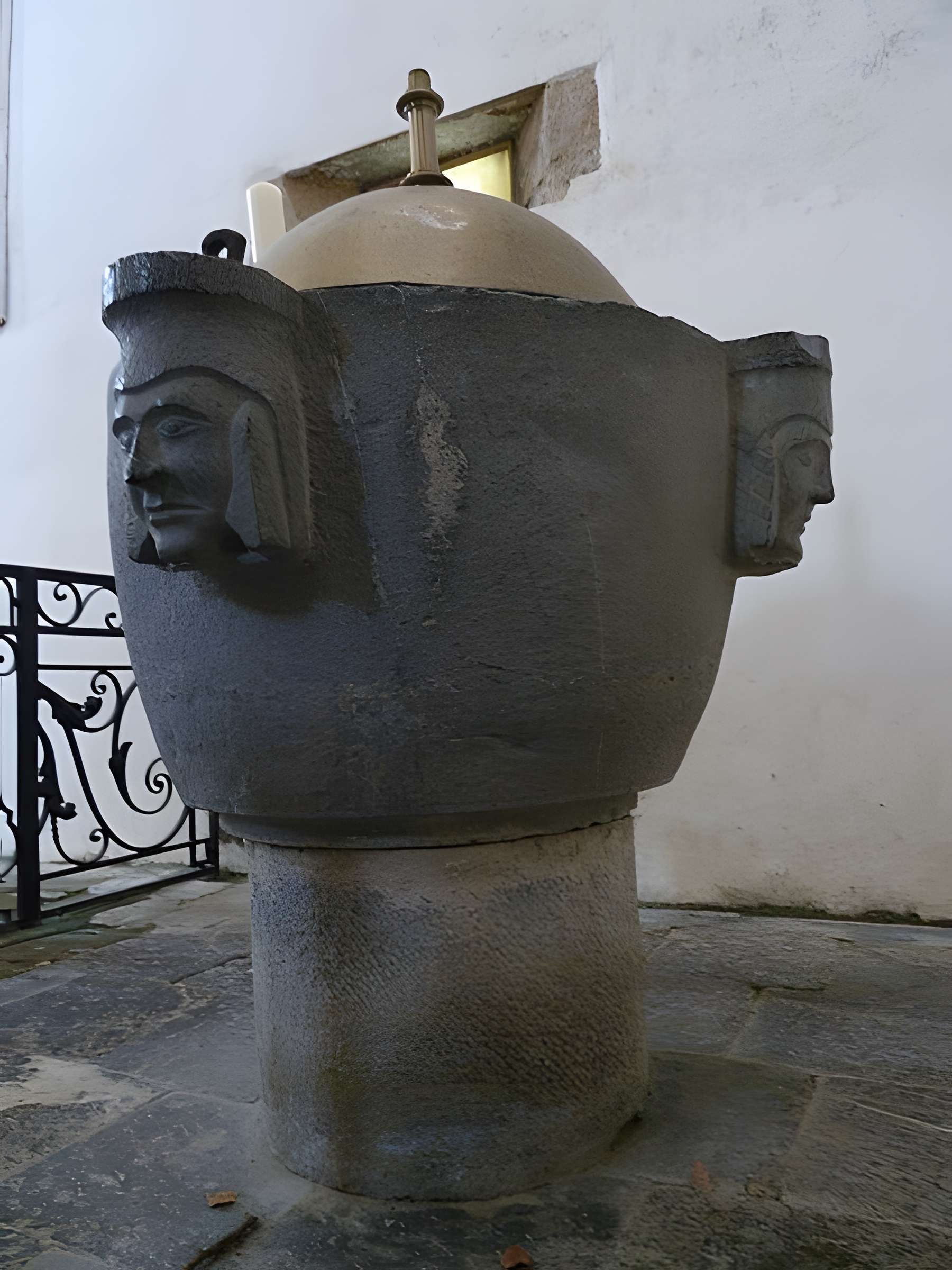 Église Saint-Léger de Monthermé