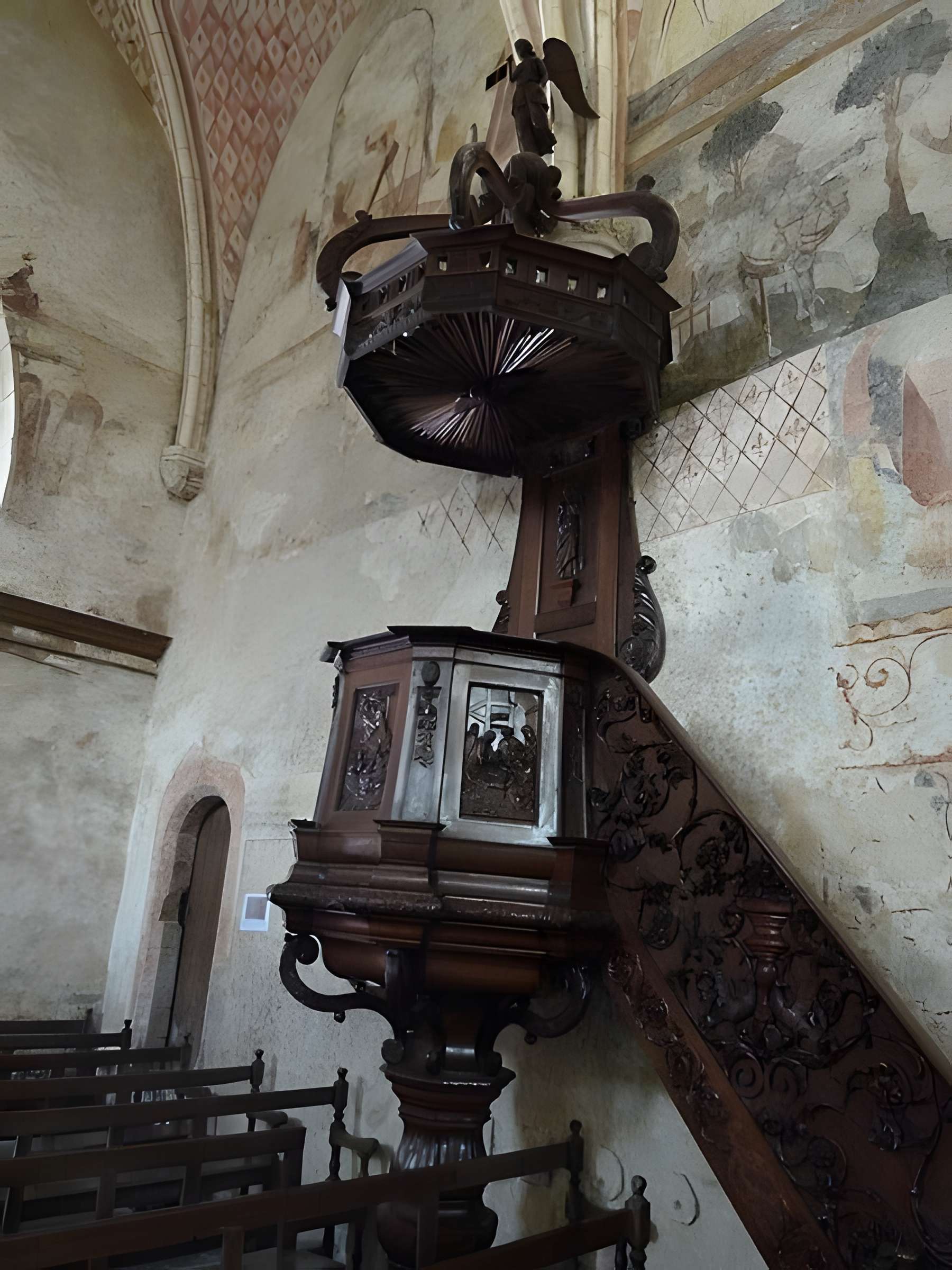 Église Saint-Léger de Monthermé