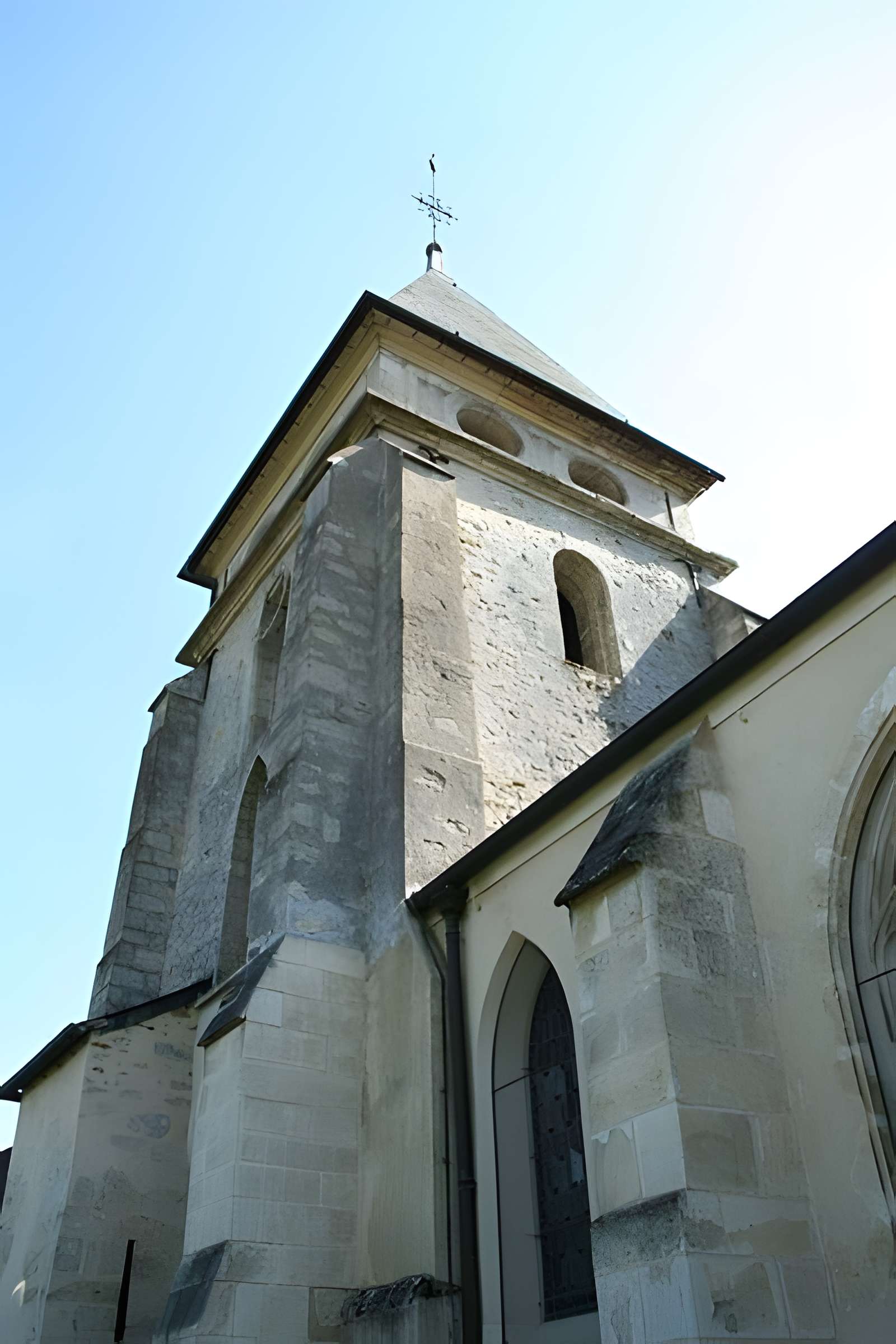 Église Saint-Léger de Morainvilliers