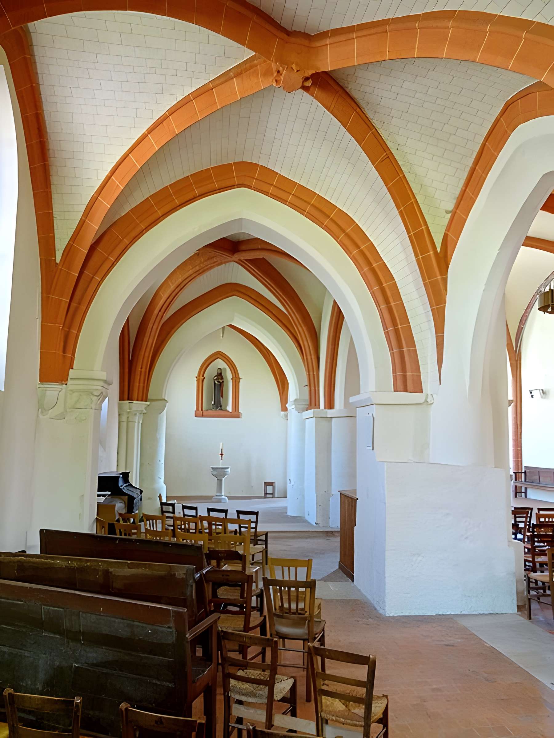 Église Saint-Léger de Morainvilliers