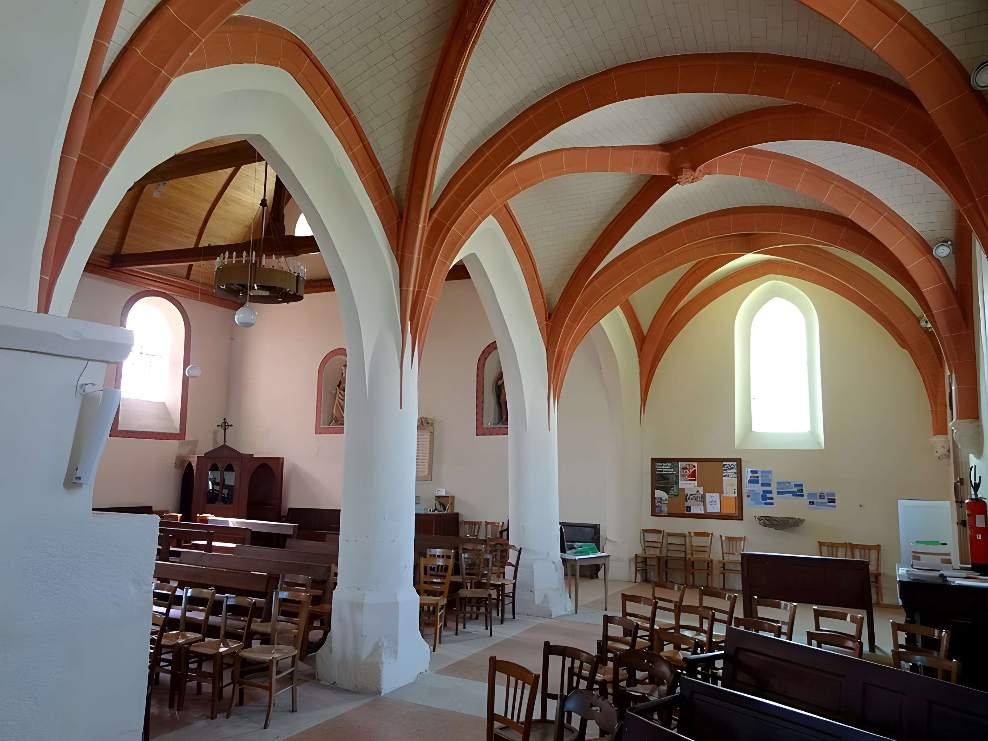 Église Saint-Léger de Morainvilliers