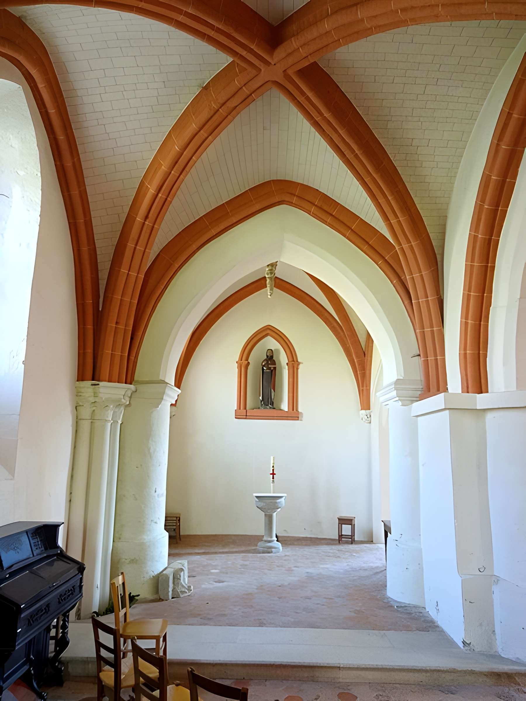 Église Saint-Léger de Morainvilliers