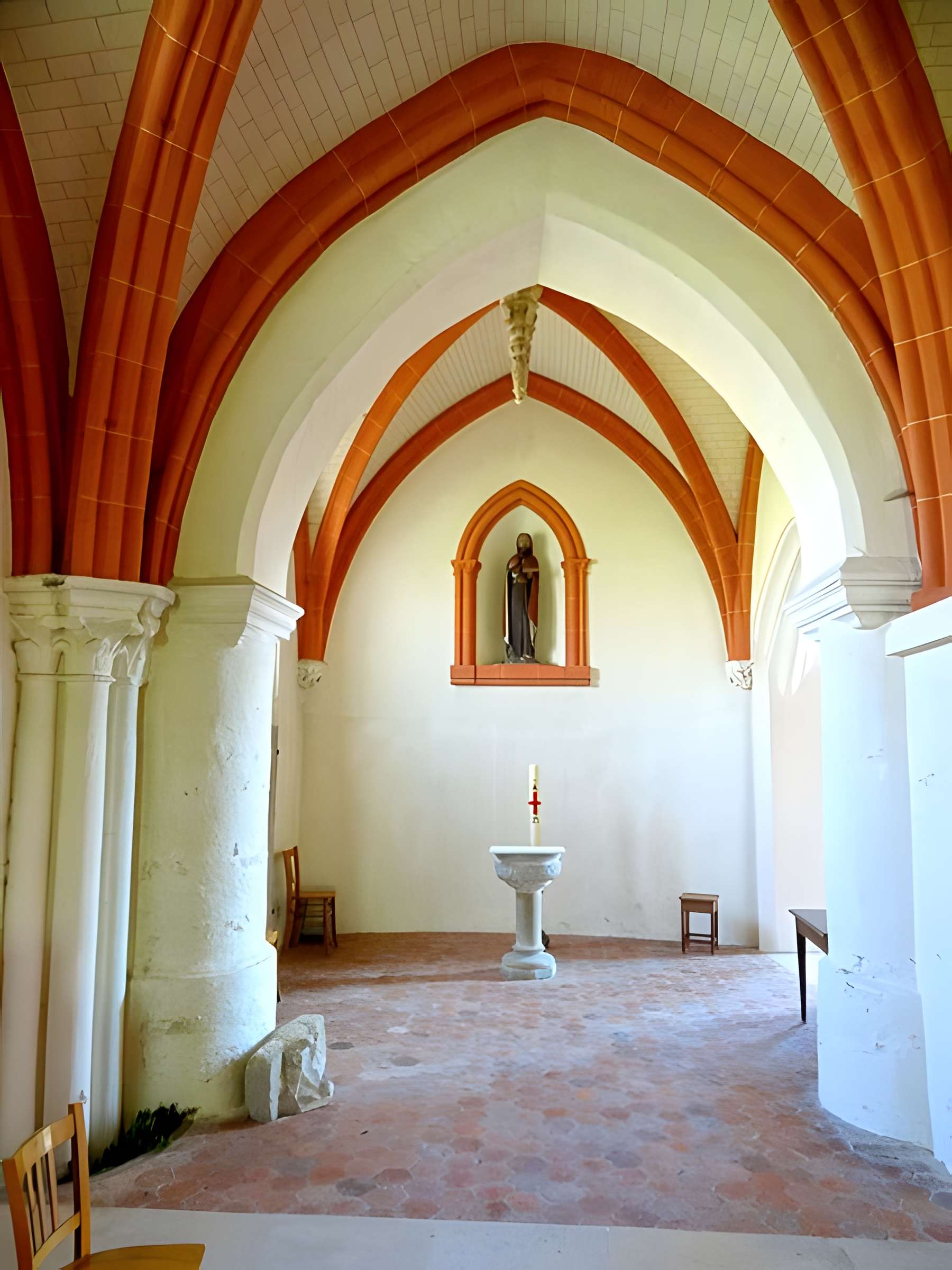 Église Saint-Léger de Morainvilliers