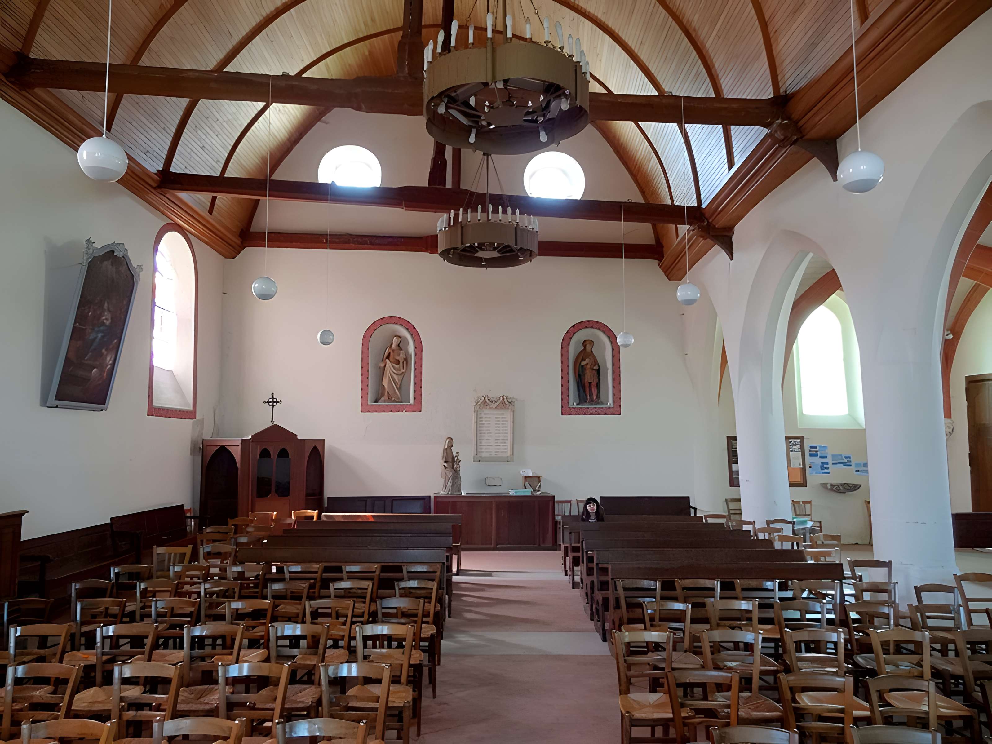 Église Saint-Léger de Morainvilliers