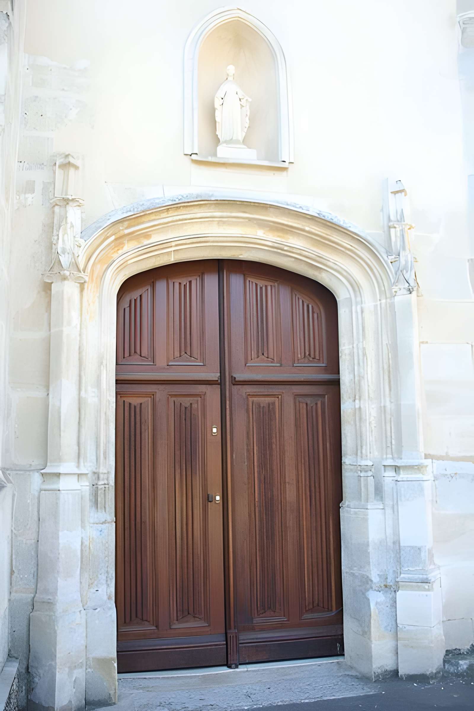 Église Saint-Léger de Morainvilliers