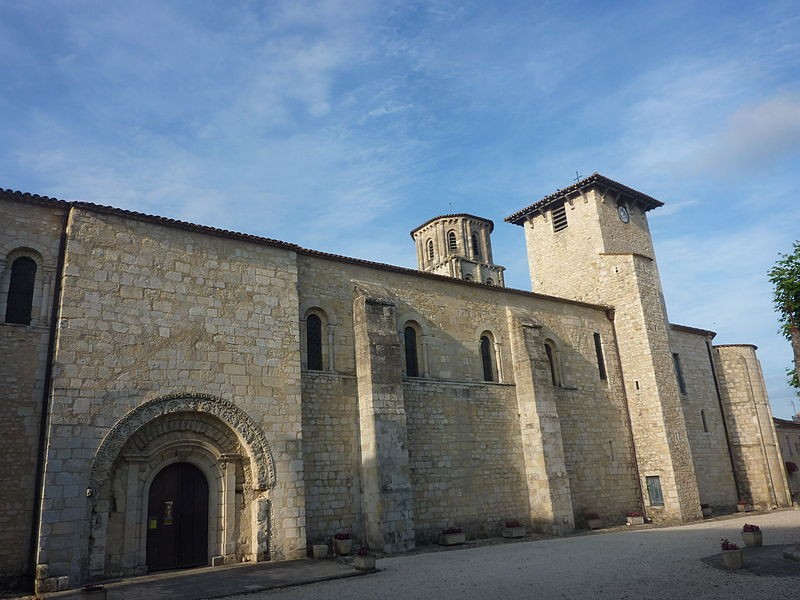 Photo de Abbaye Saint-Pierre de Vertheuil