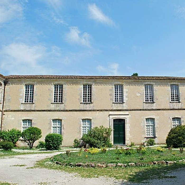 Photo de Abbaye Saint-Pierre de Vertheuil