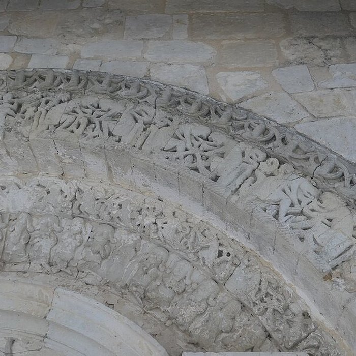 Photo de Abbaye Saint-Pierre de Vertheuil
