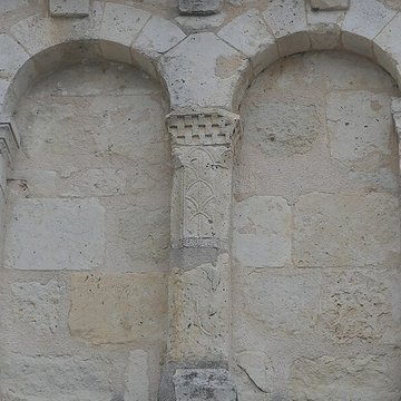 Abbaye Saint-Pierre de Vertheuil