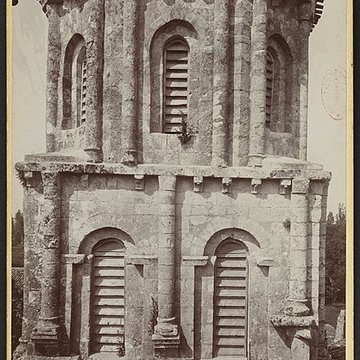 Abbaye Saint-Pierre de Vertheuil