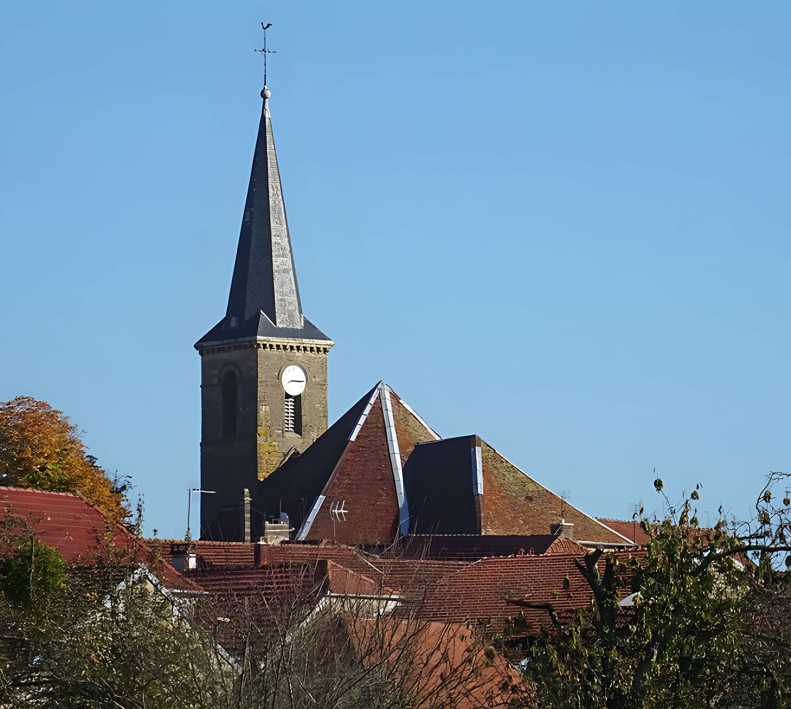 Église Saint-Léger de Neurey-en-Vaux