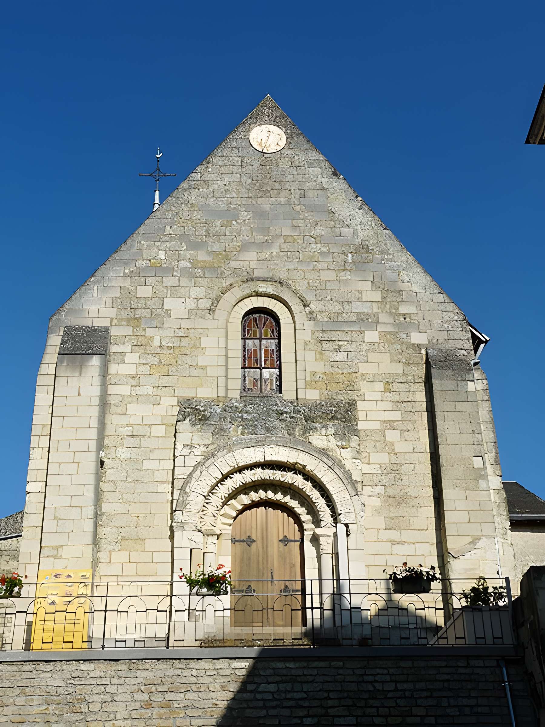 Église Saint-Léger de Saint-Léger-de-Montbrillais