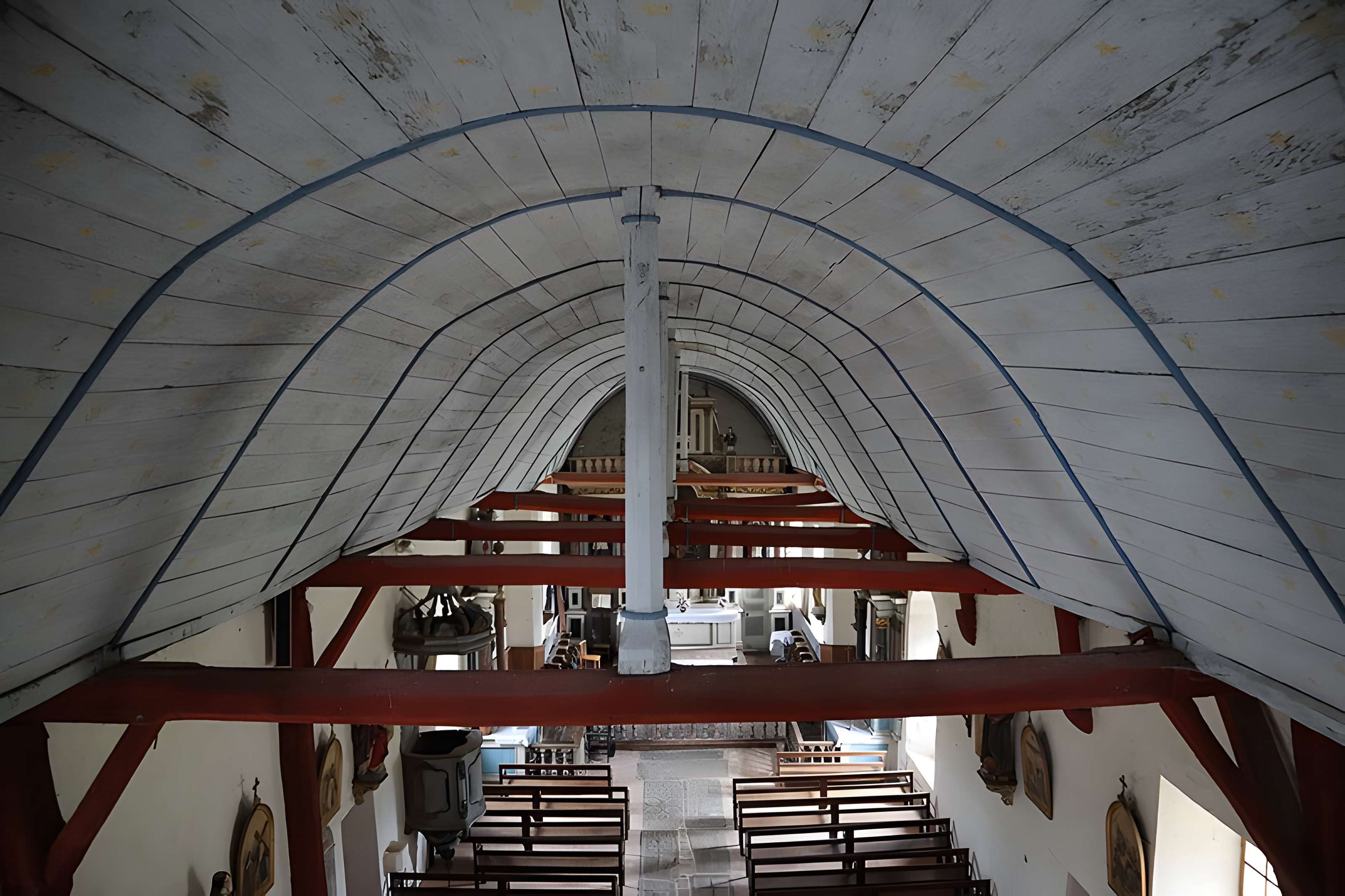 Église Saint-Léger de Saint-Léger-des-Prés