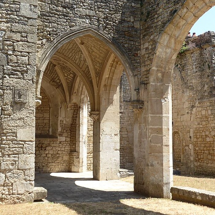 Photo de Église Saint-Léger de Saint-Maixent-lÉcole