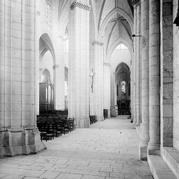 Église Saint-Léger de Saint-Maixent-lÉcole