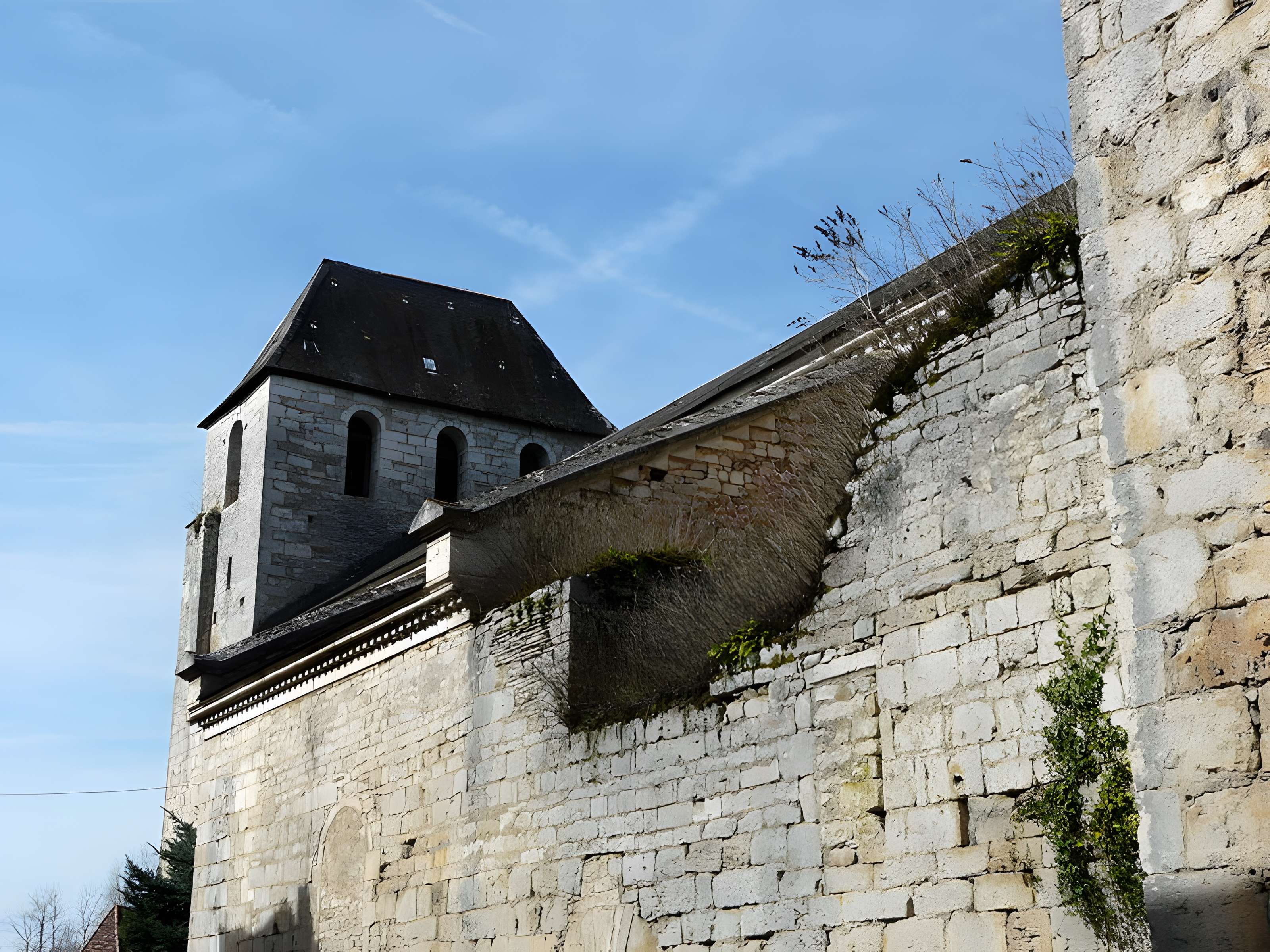 Abbaye Saint-Pierre-ès-Liens de Tourtoirac