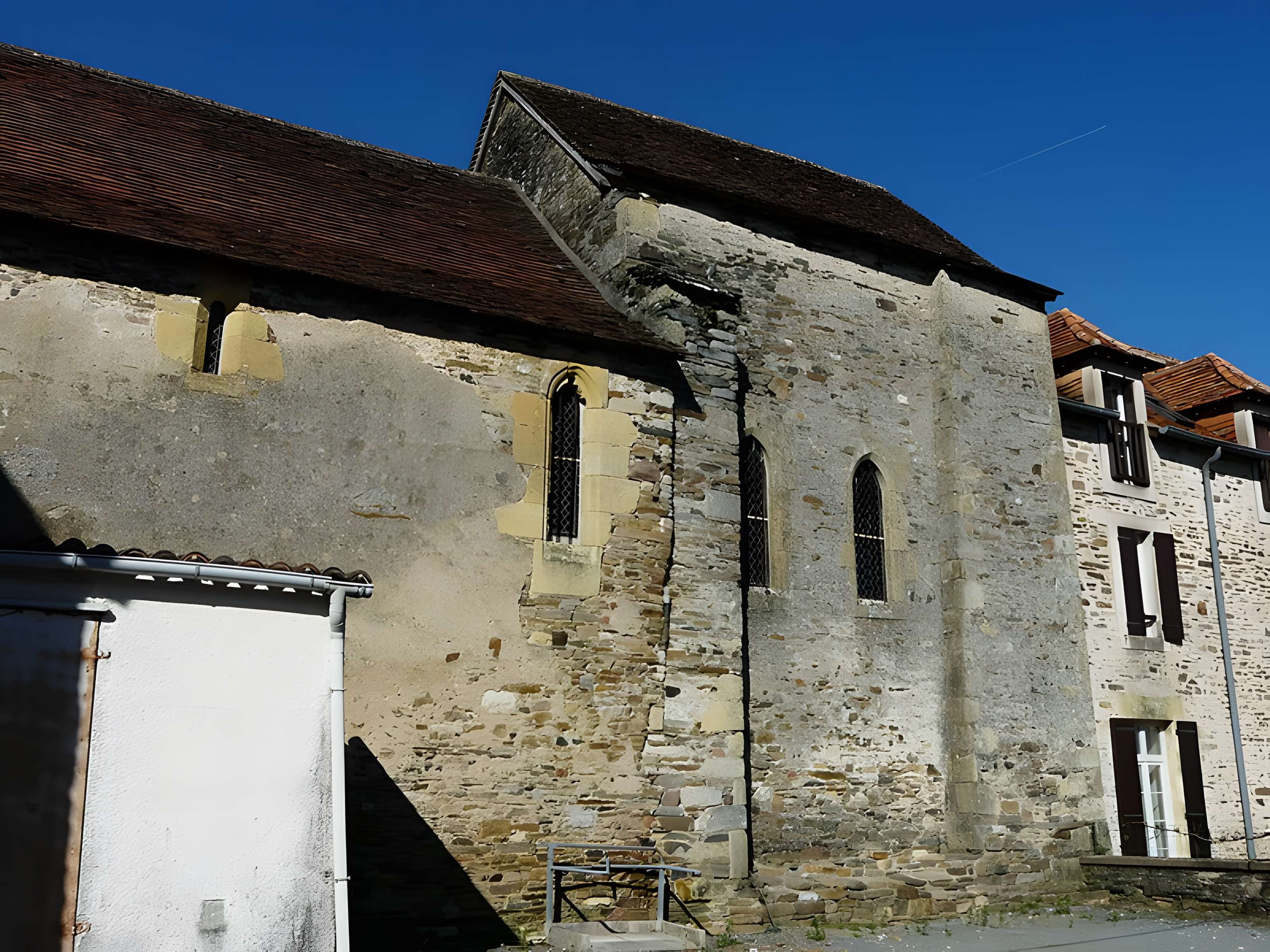 Église Saint-Léger de Sarlande