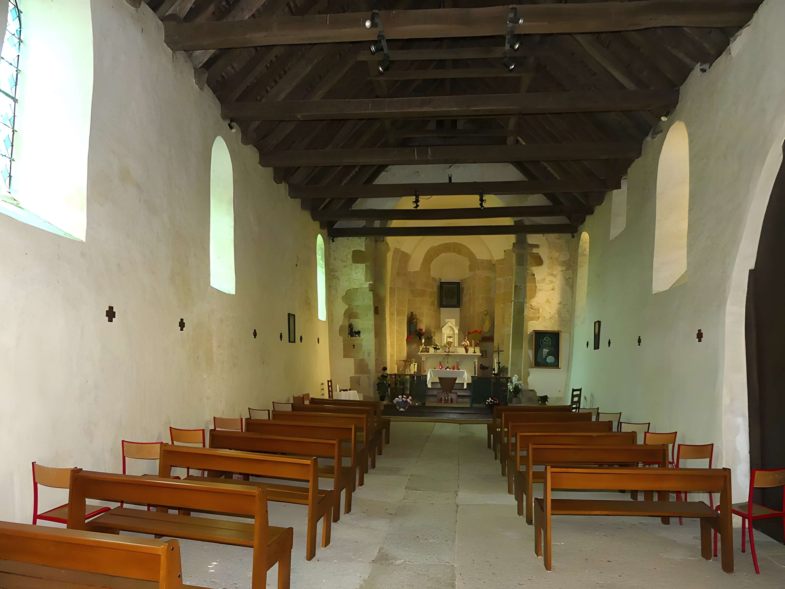 Église Saint-Léger de Sarlande
