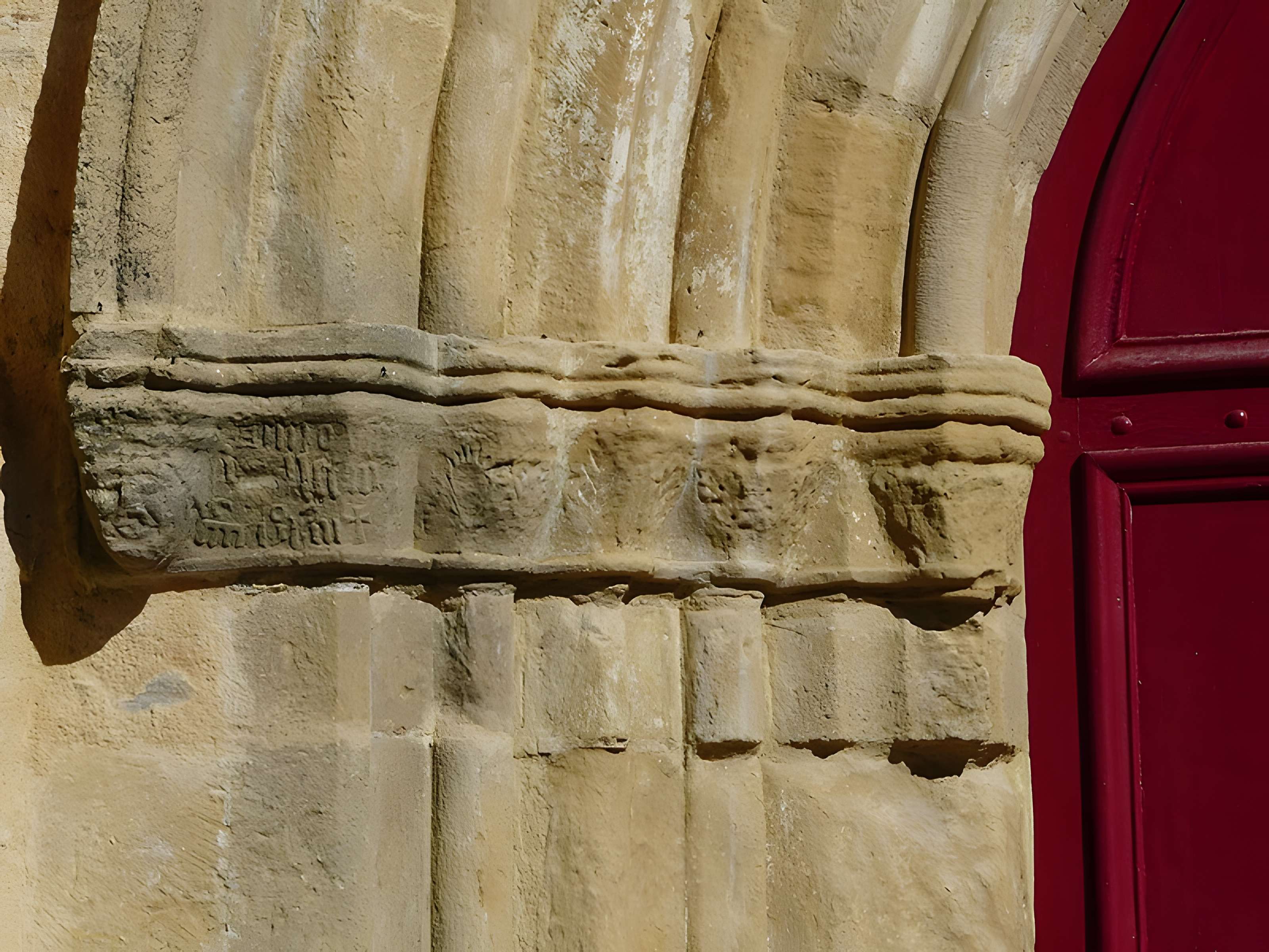 Église Saint-Léger de Sarlande
