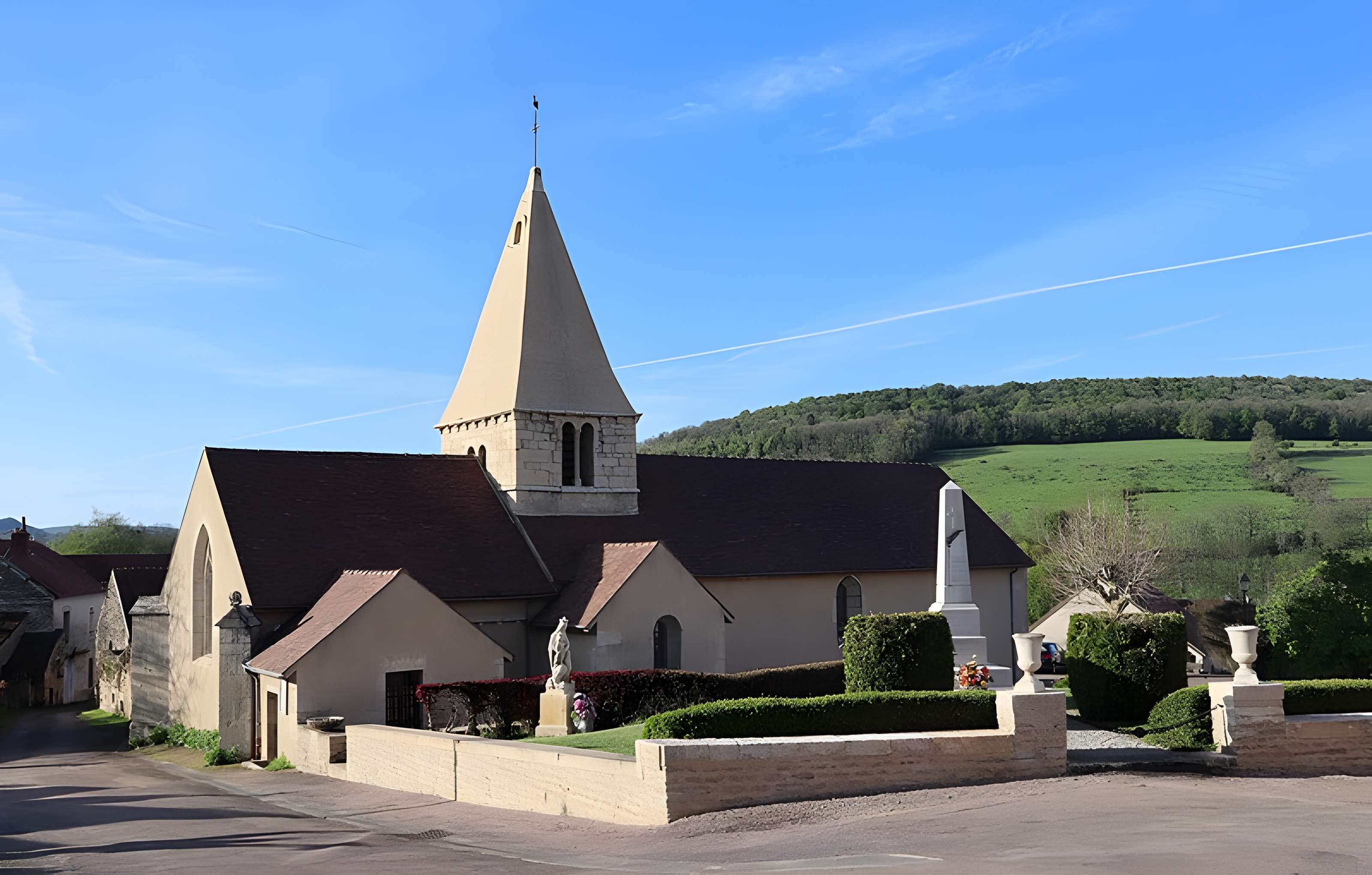 Église Saint-Léger de Thenissey