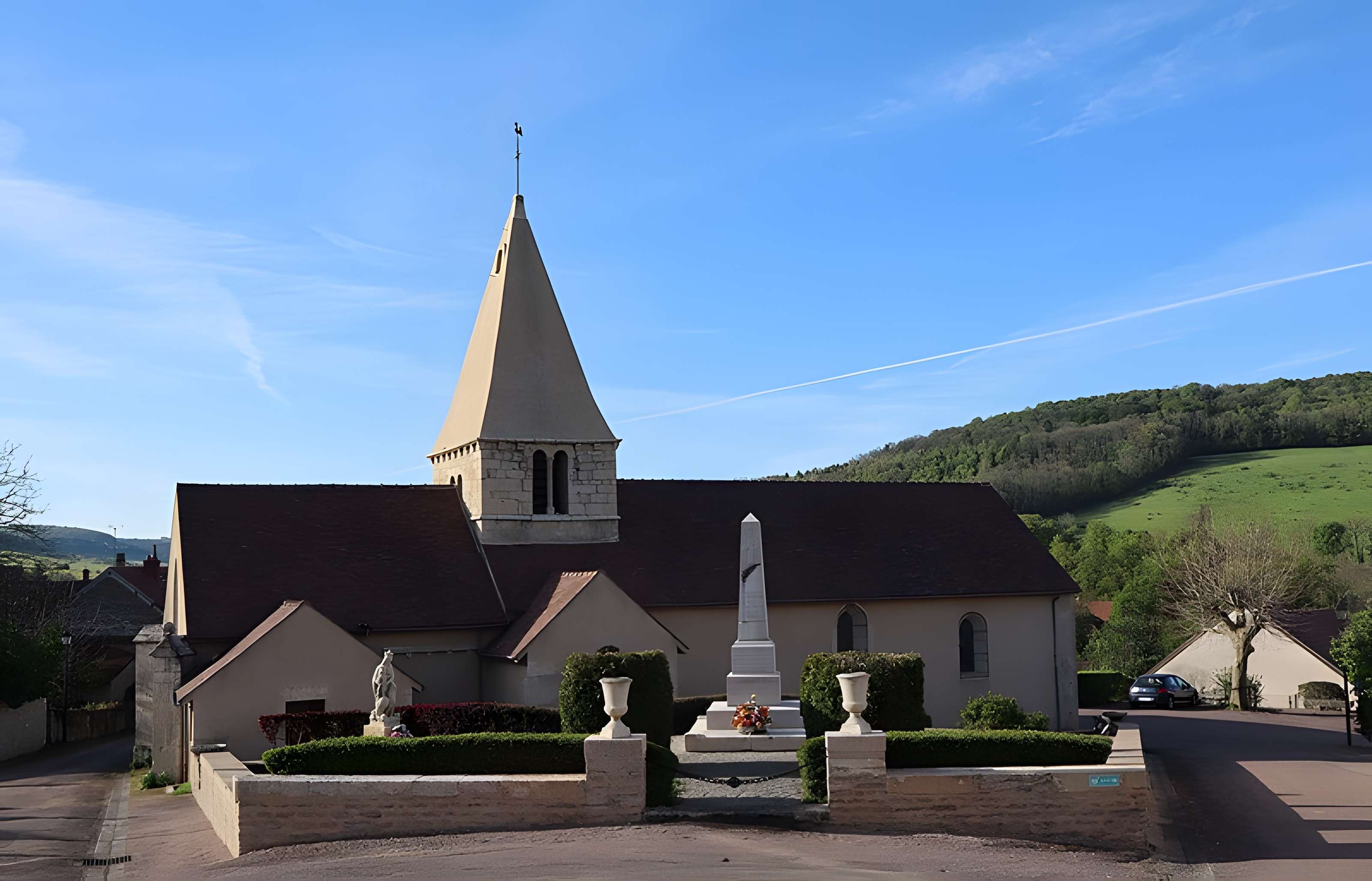 Église Saint-Léger de Thenissey