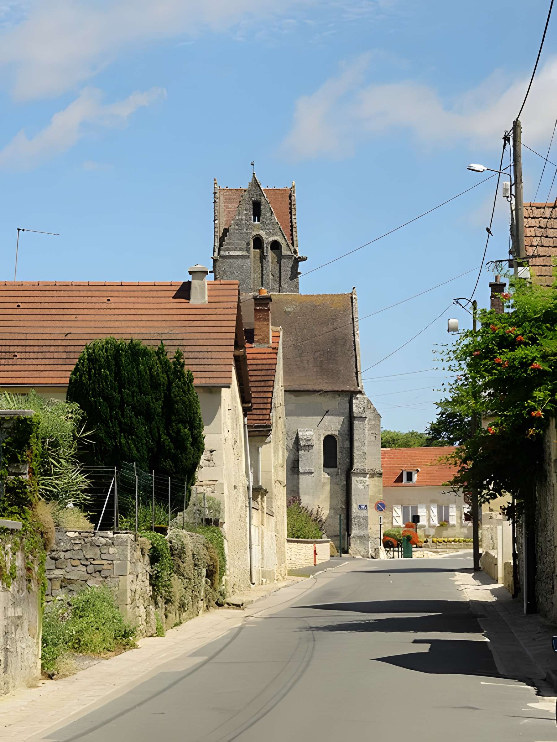Église Saint-Léger d'Éméville