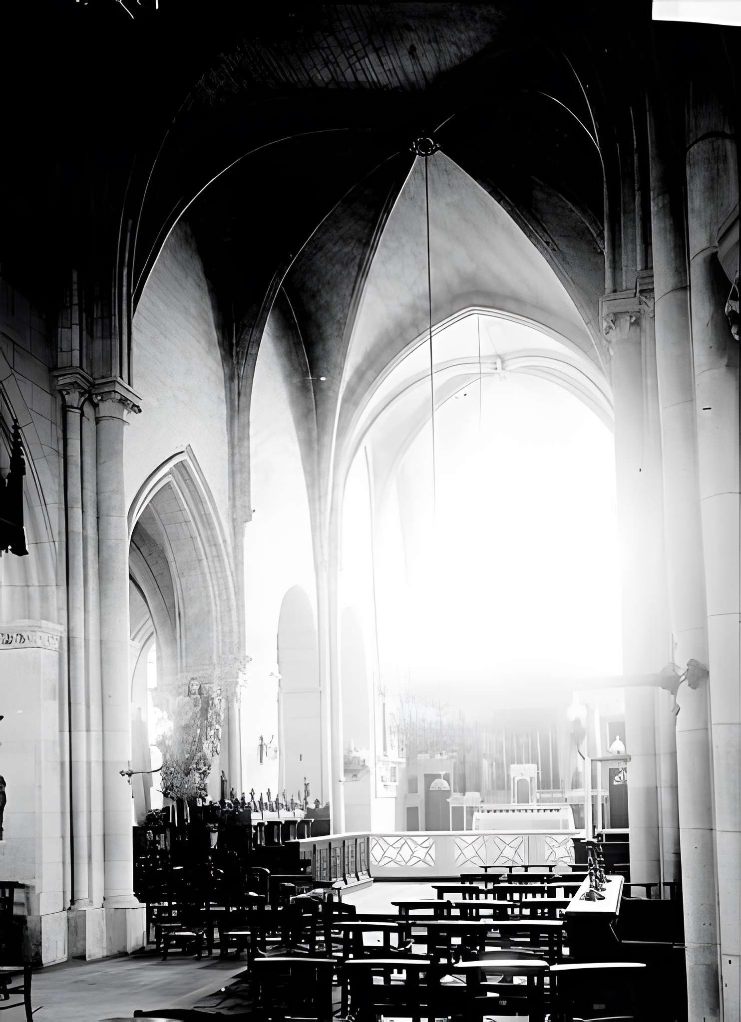 Église Saint-Léger d'Éméville