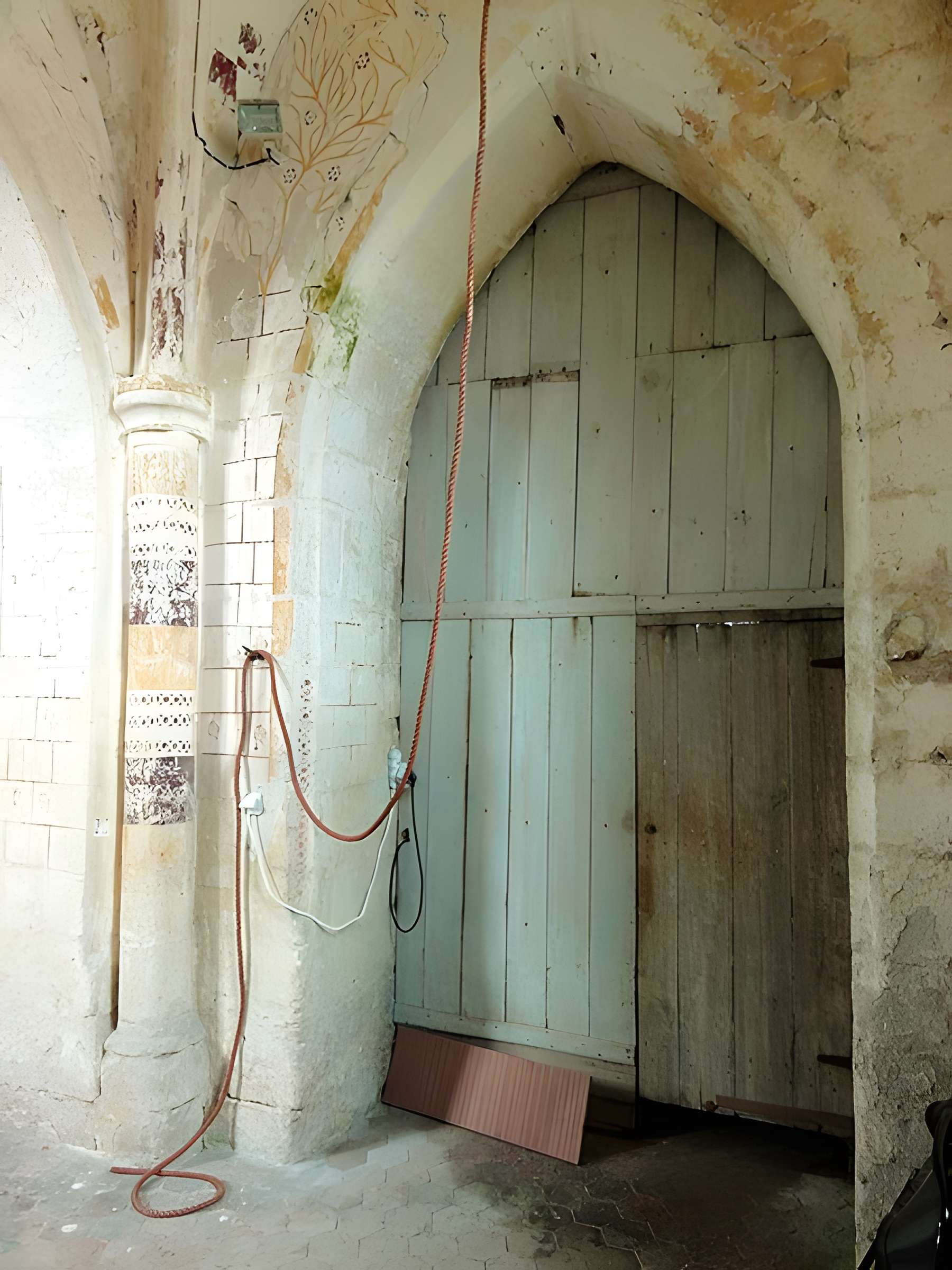 Église Saint-Léger d'Éméville