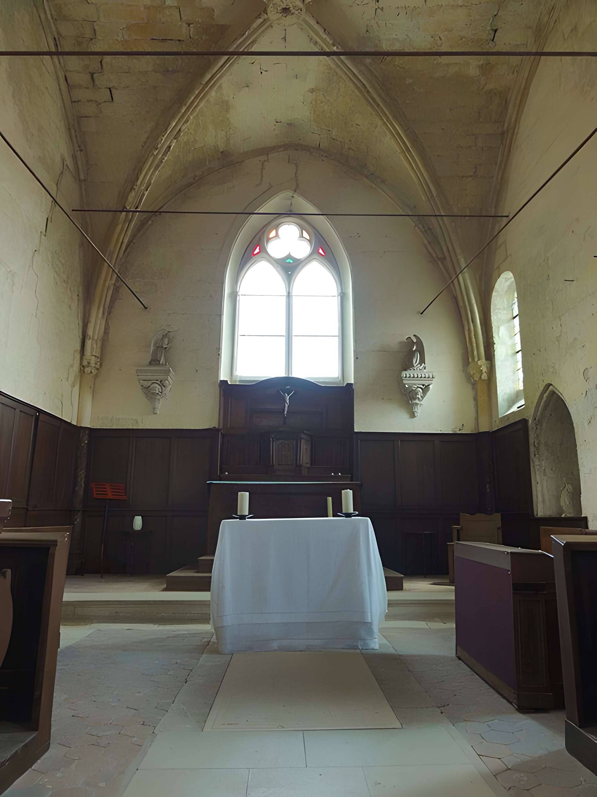 Église Saint-Léger d'Éméville