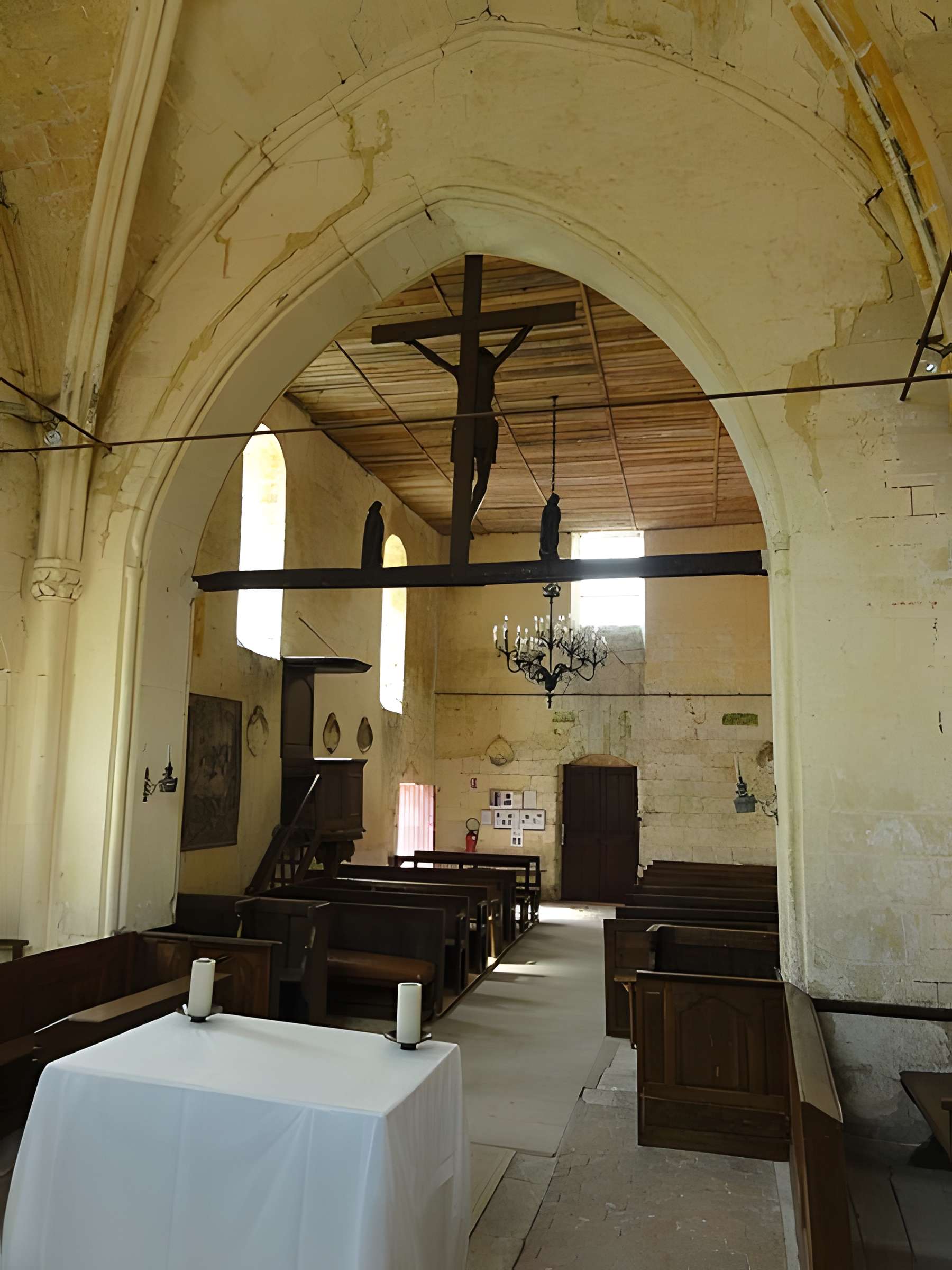 Église Saint-Léger d'Éméville