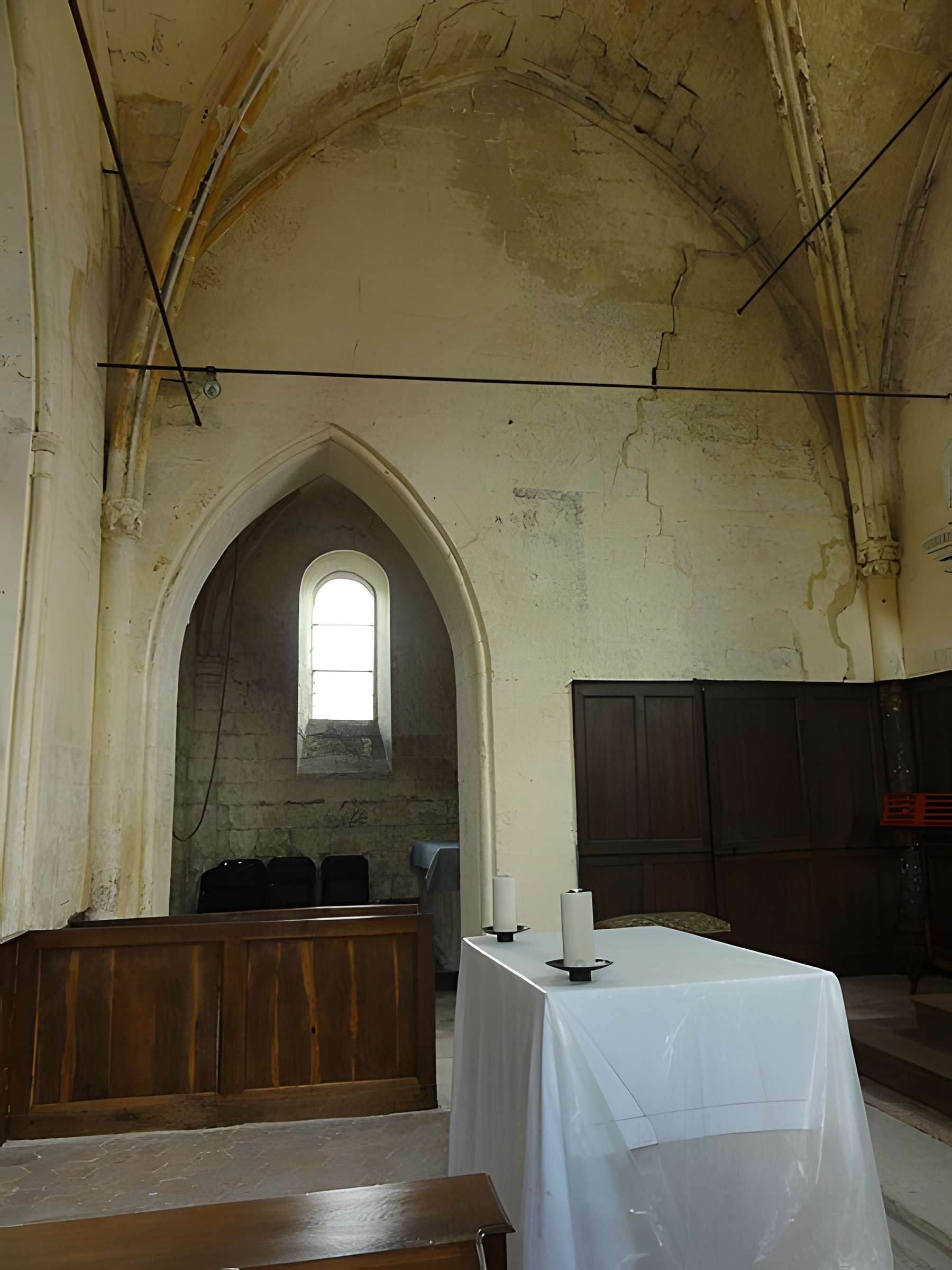 Église Saint-Léger d'Éméville