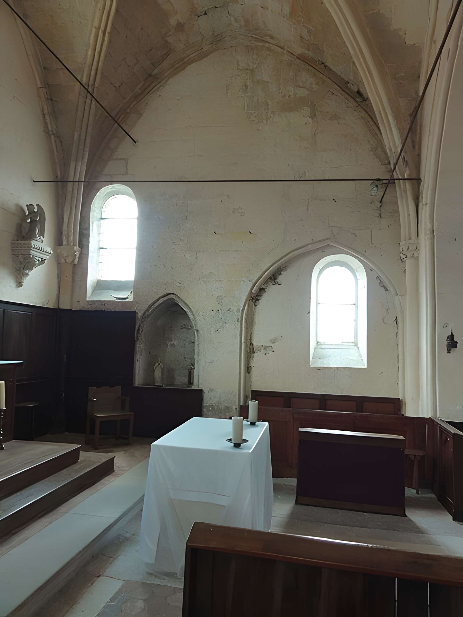 Église Saint-Léger d'Éméville