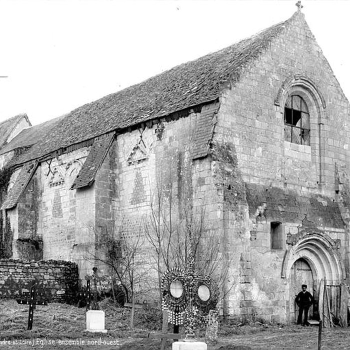 Photo de Église Saint-Léger du Vieux-Bourg