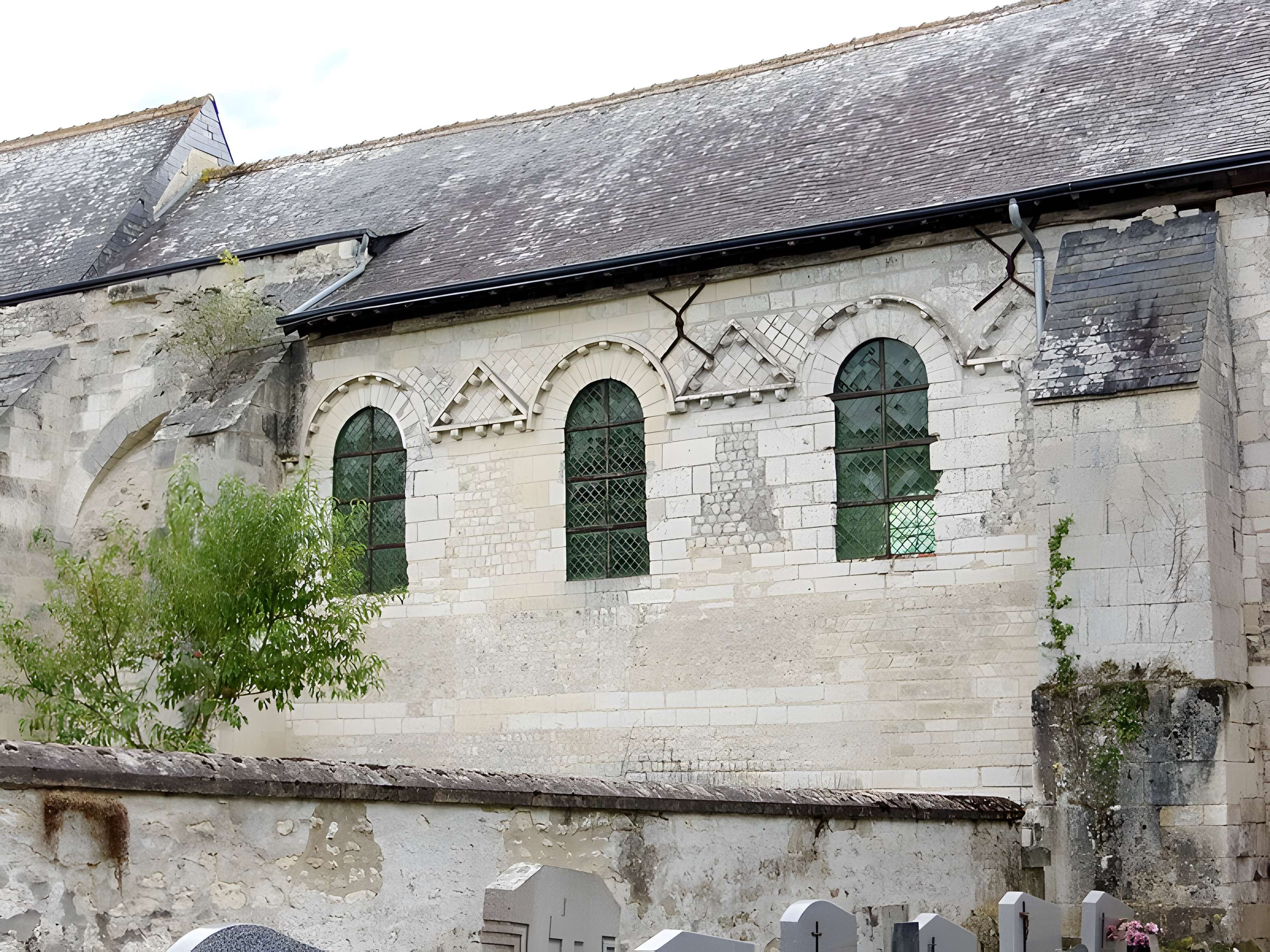 Église Saint-Léger du Vieux-Bourg