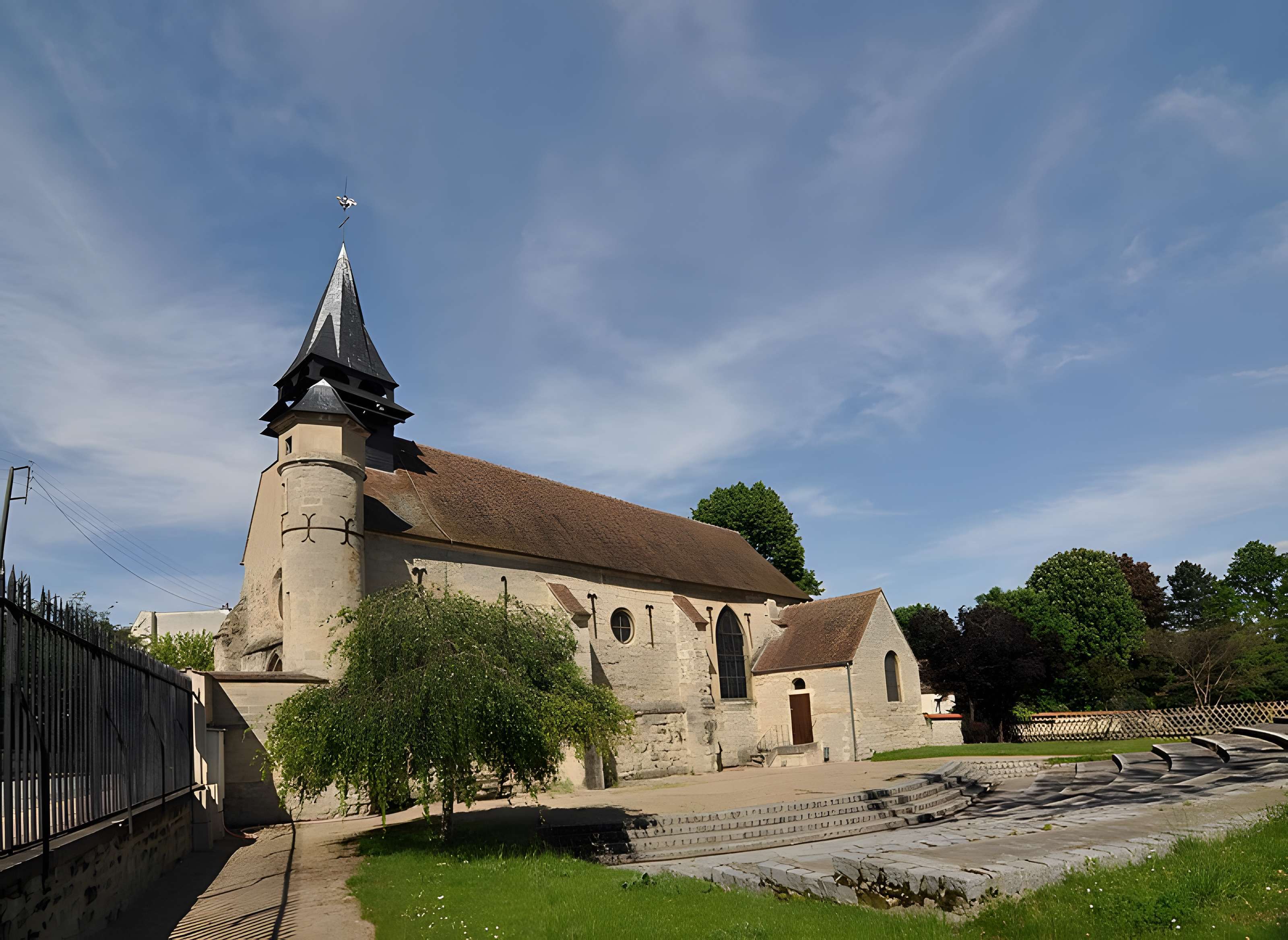 Église Saint-Léonard-et-Saint-Martin de Croissy-sur-Seine