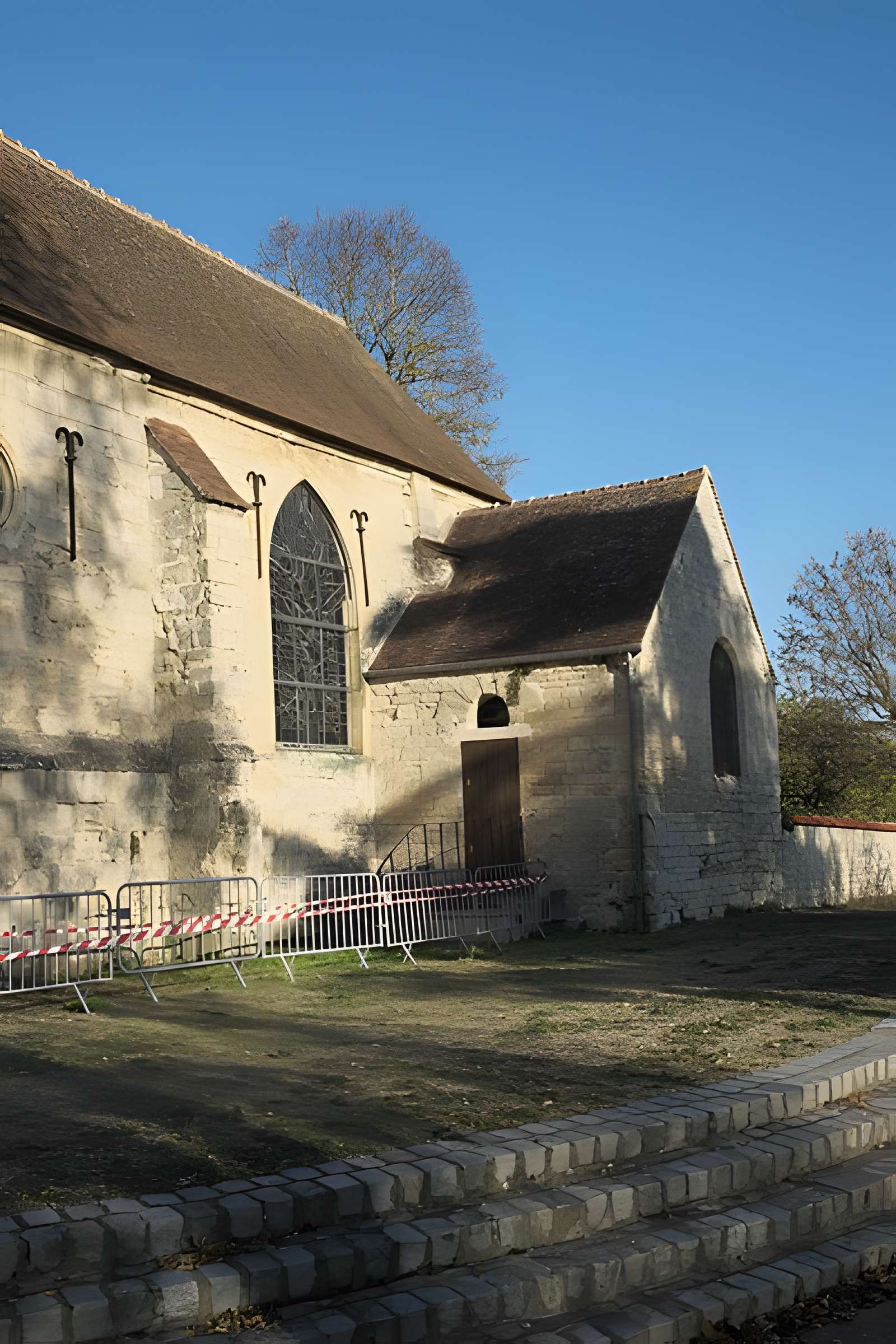 Église Saint-Léonard-et-Saint-Martin de Croissy-sur-Seine