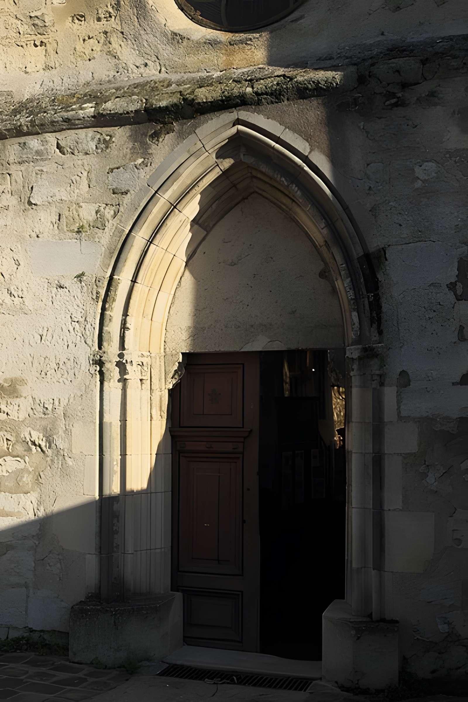 Église Saint-Léonard-et-Saint-Martin de Croissy-sur-Seine