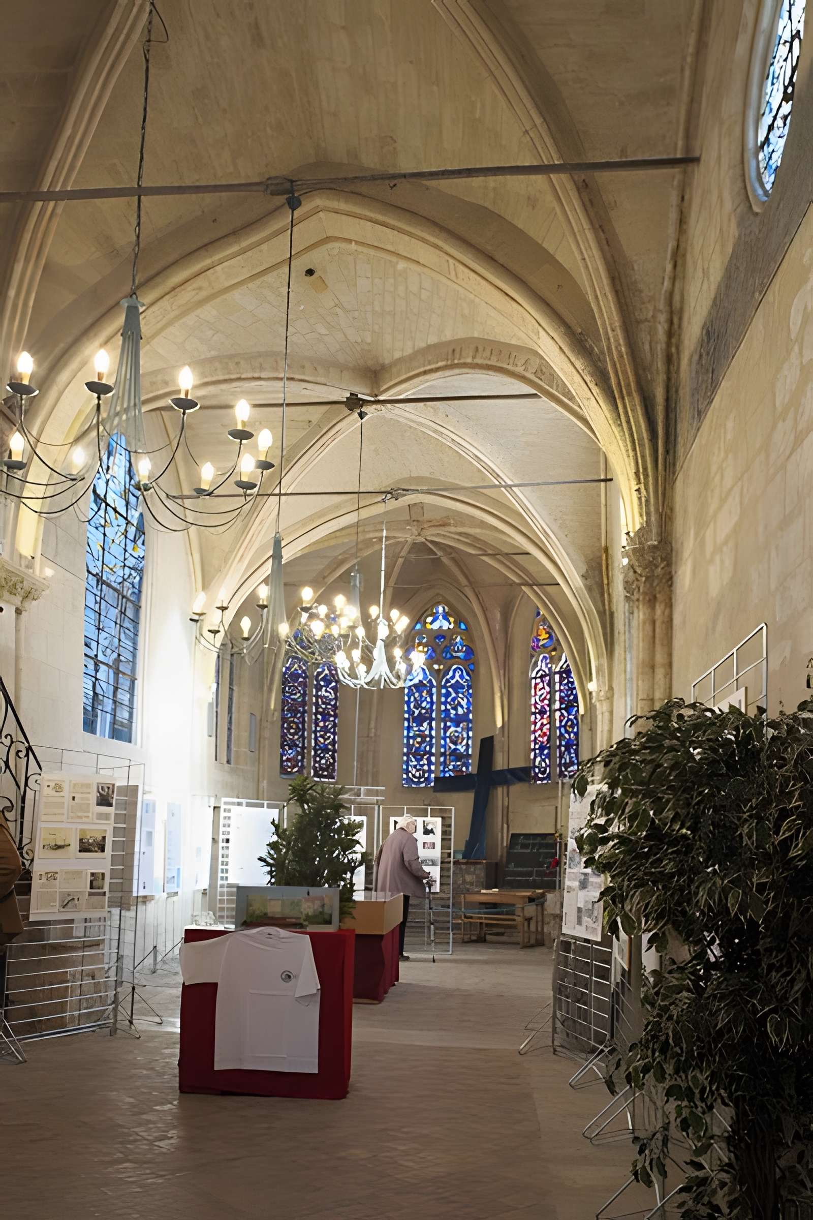 Église Saint-Léonard-et-Saint-Martin de Croissy-sur-Seine