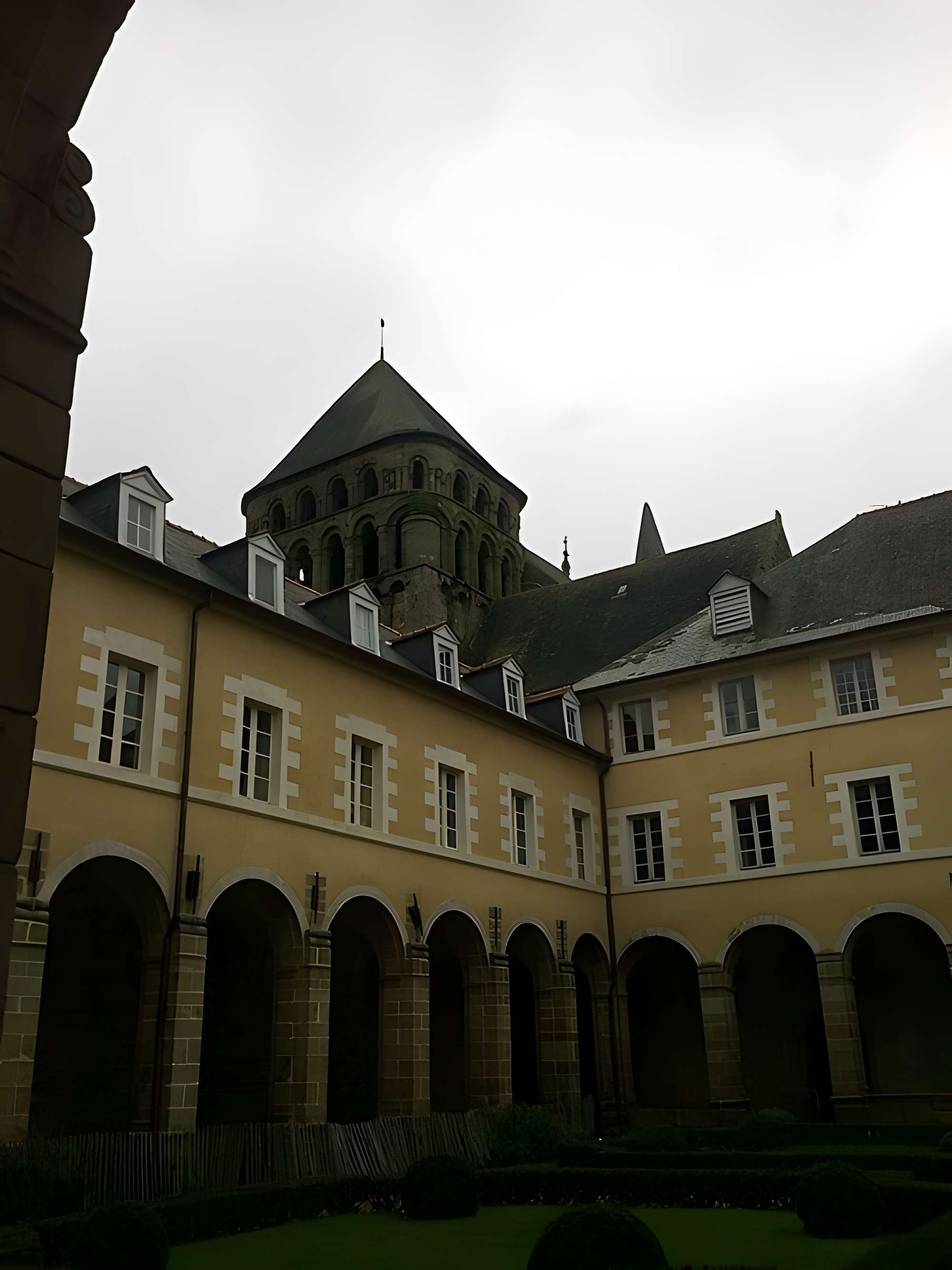 Abbaye Saint-Sauveur de Redon