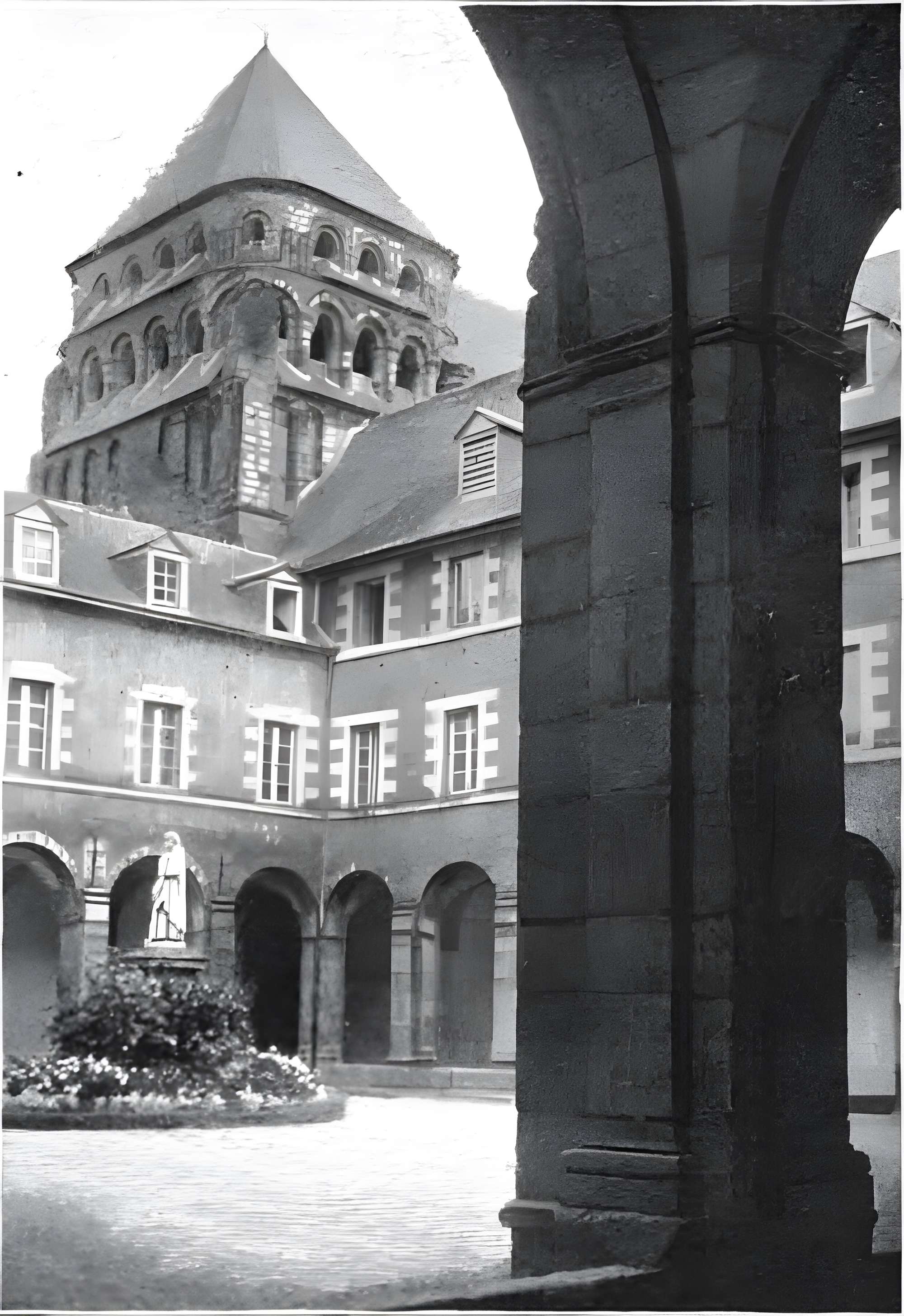 Abbaye Saint-Sauveur de Redon