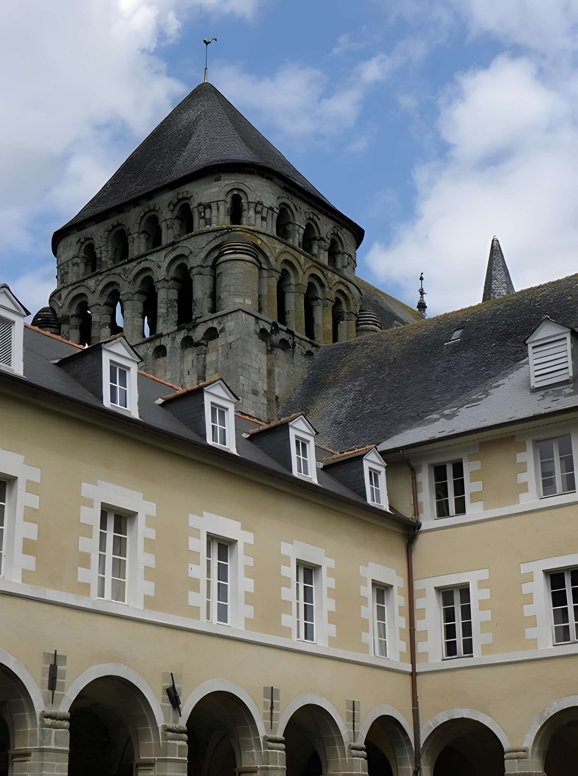 Abbaye Saint-Sauveur de Redon