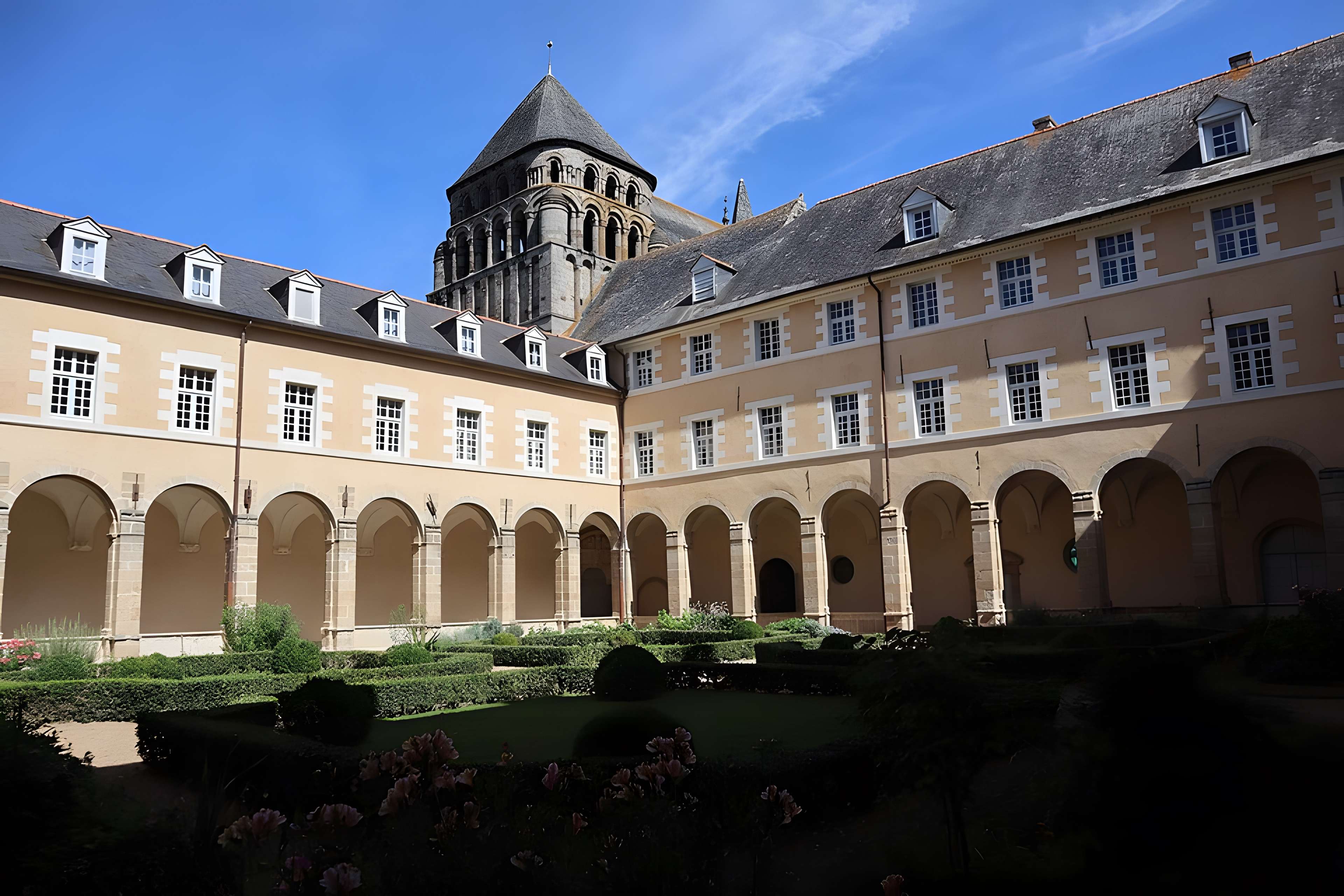 Abbaye Saint-Sauveur de Redon