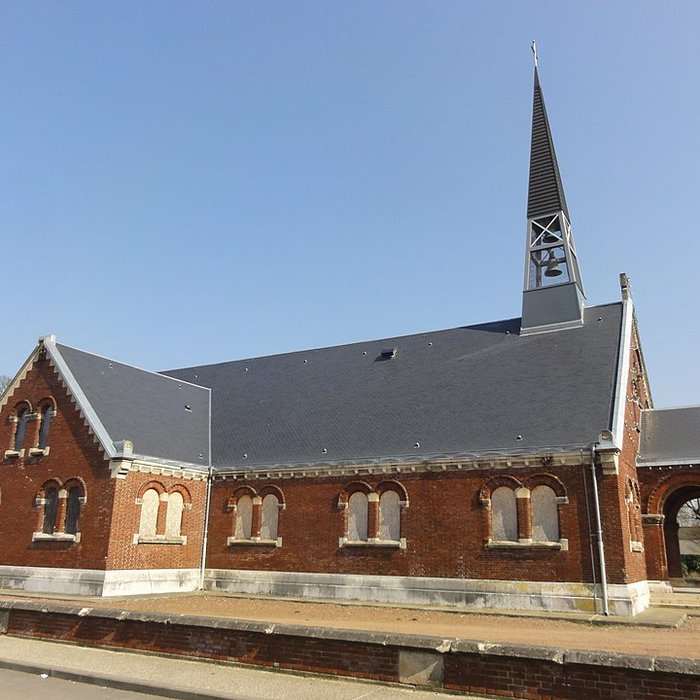 Photo de Église Saint-Louis de la cité n 5 des mines de Béthune
