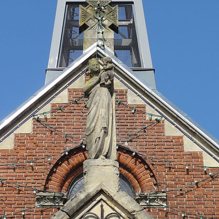 Photo de Église Saint-Louis de la cité n 5 des mines de Béthune