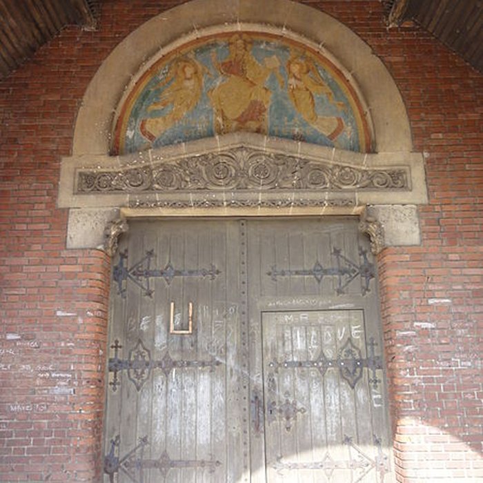 Photo de Église Saint-Louis de la cité n 5 des mines de Béthune